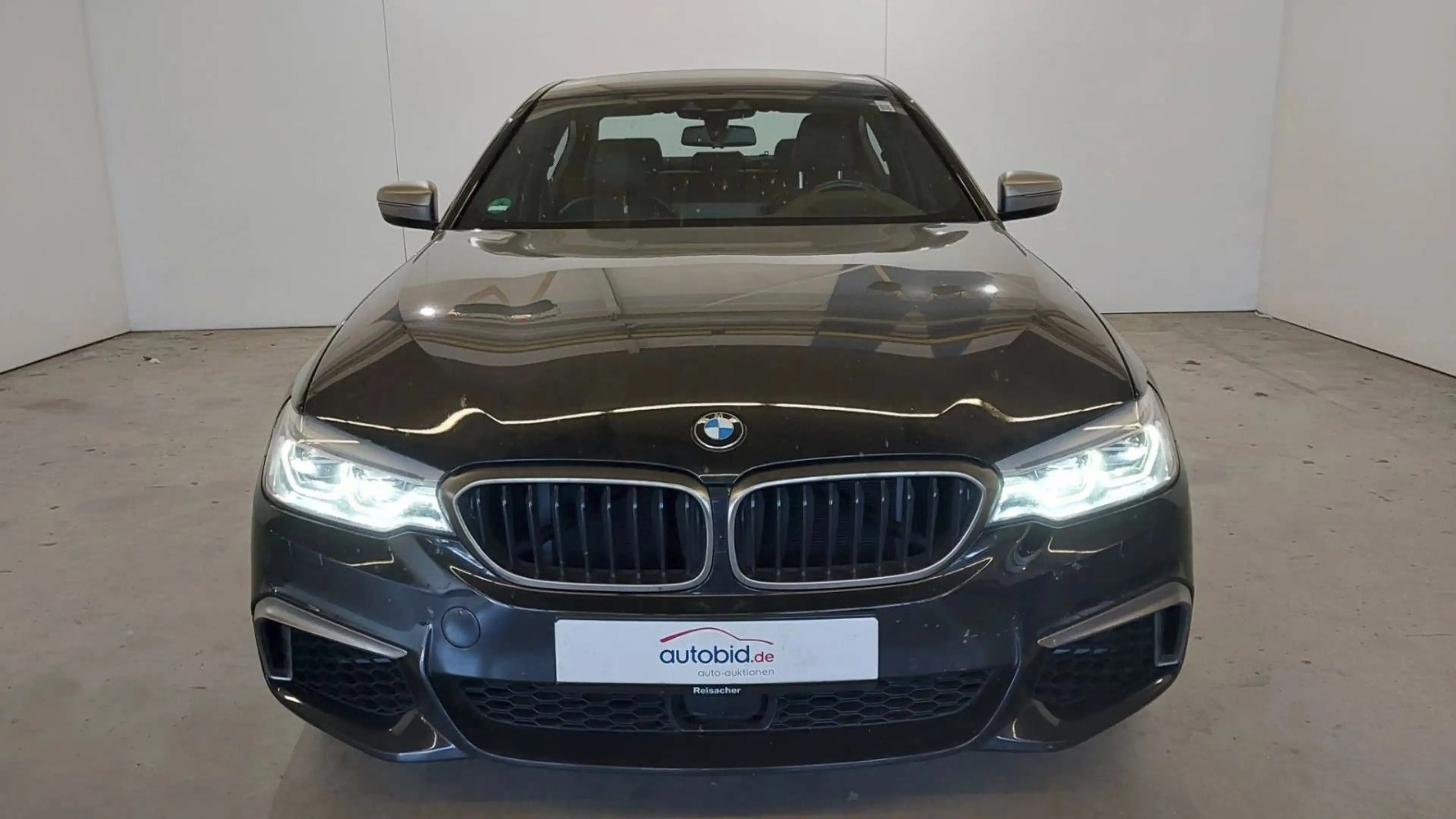 BMW 550 — photo 2