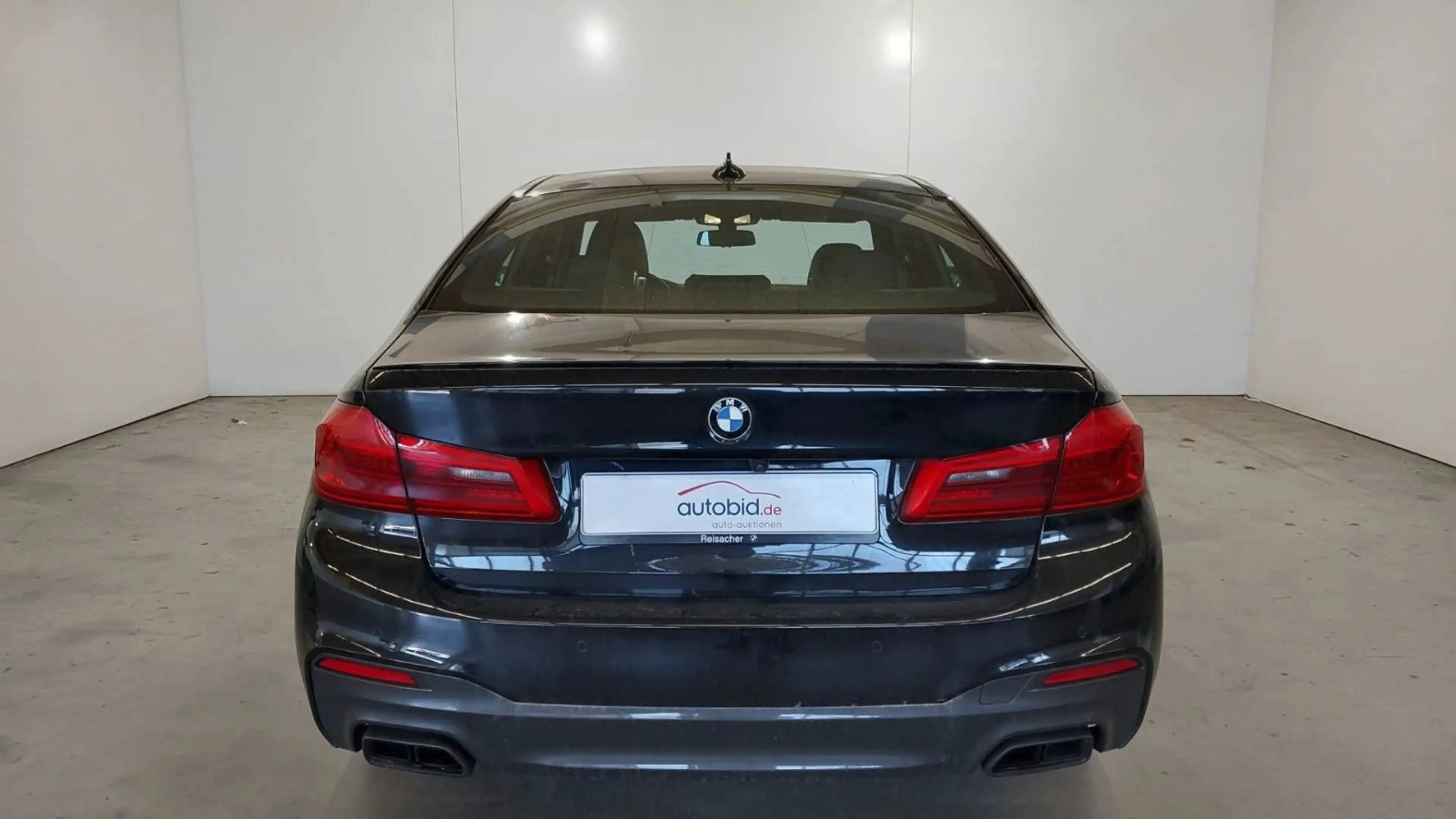 BMW 550 — photo 6