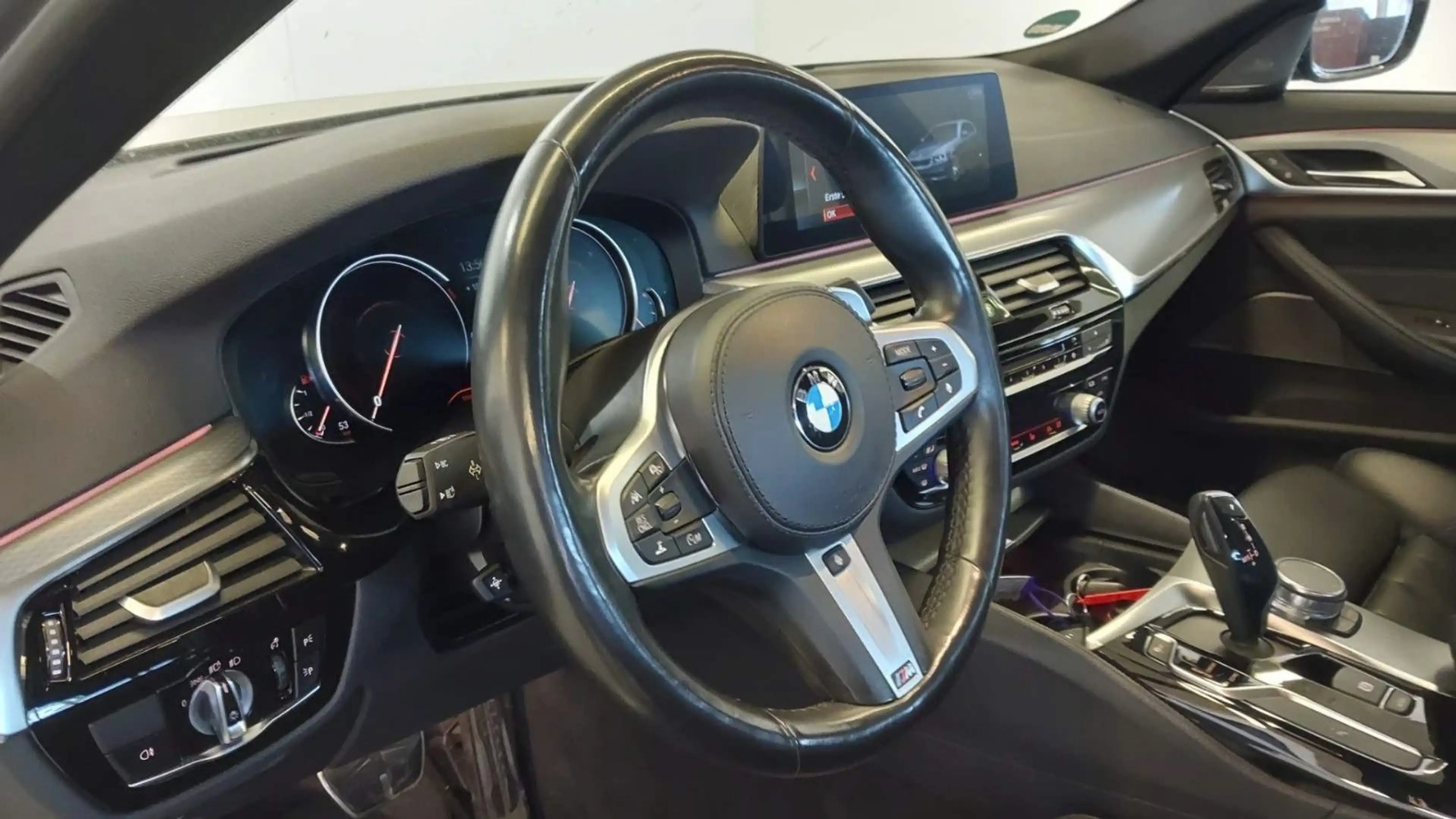 BMW 550 — photo 15