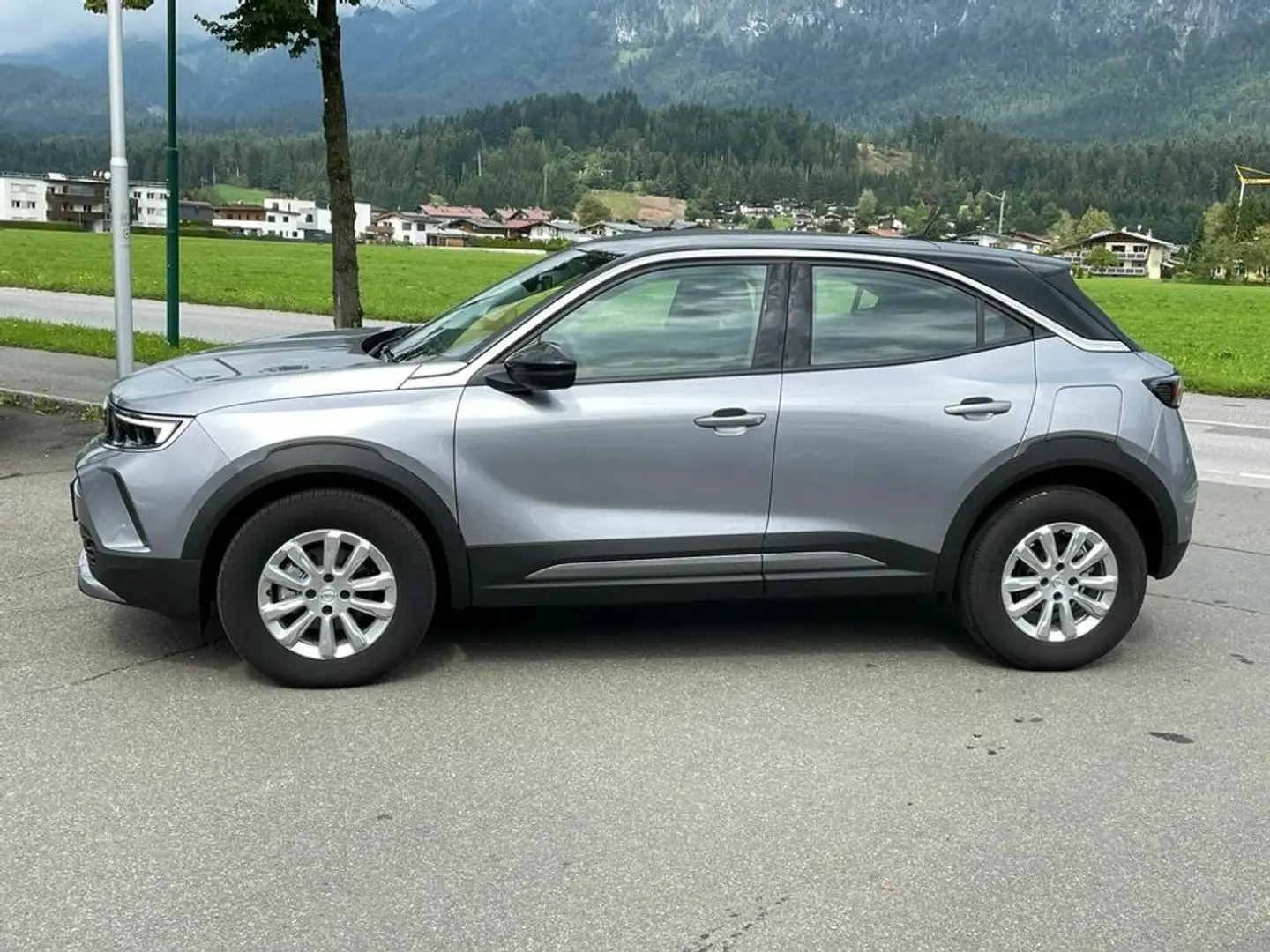 Opel Mokka 1,2 Direct Injection Turbo Edition Silber - 2