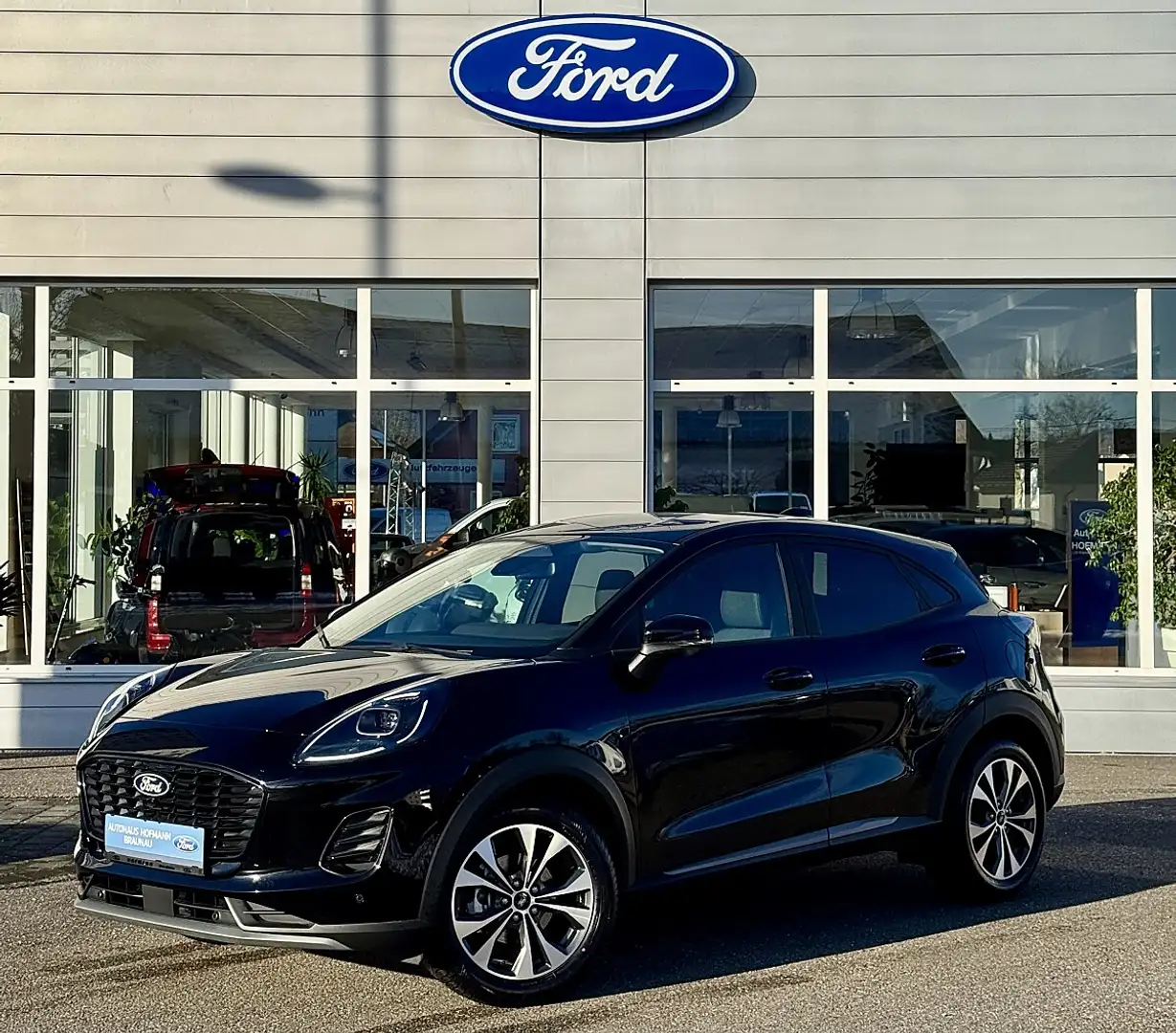 Ford Puma 1,0 EcoBoost Hybrid Titanium Aut. Schwarz - 1