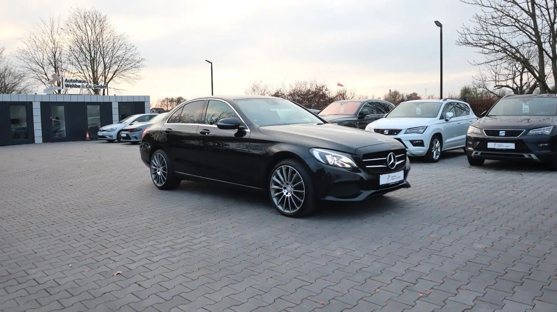 Mercedes-Benz C 250 C250d 4Matic Aut Avantgarde LED R.Cam Navi Night Negru - 1