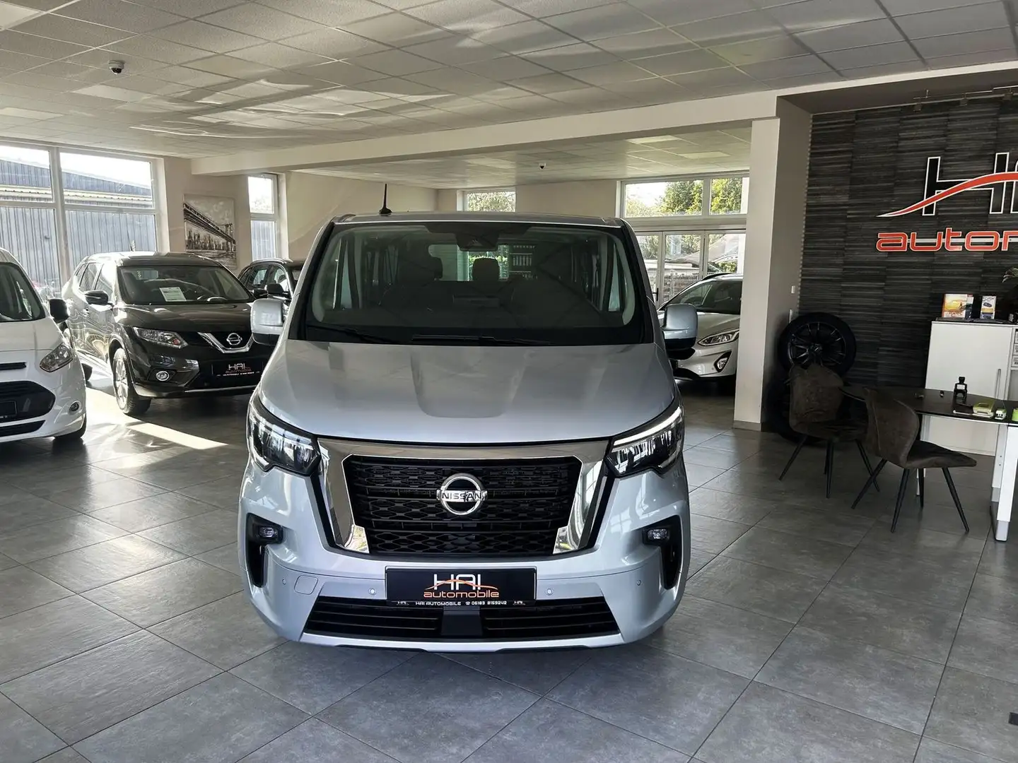 Nissan NV300 L2H1 3,0t /Automatik/Navi/8-Sitzer/Kamera Gri - 2