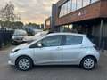 Toyota Yaris 1.5 Full Hybrid Aspiration CAMERA CRUISE CLIMA DEA Grau - thumbnail 2