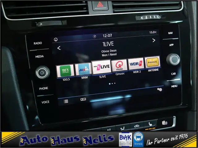 Volkswagen Golf view 15