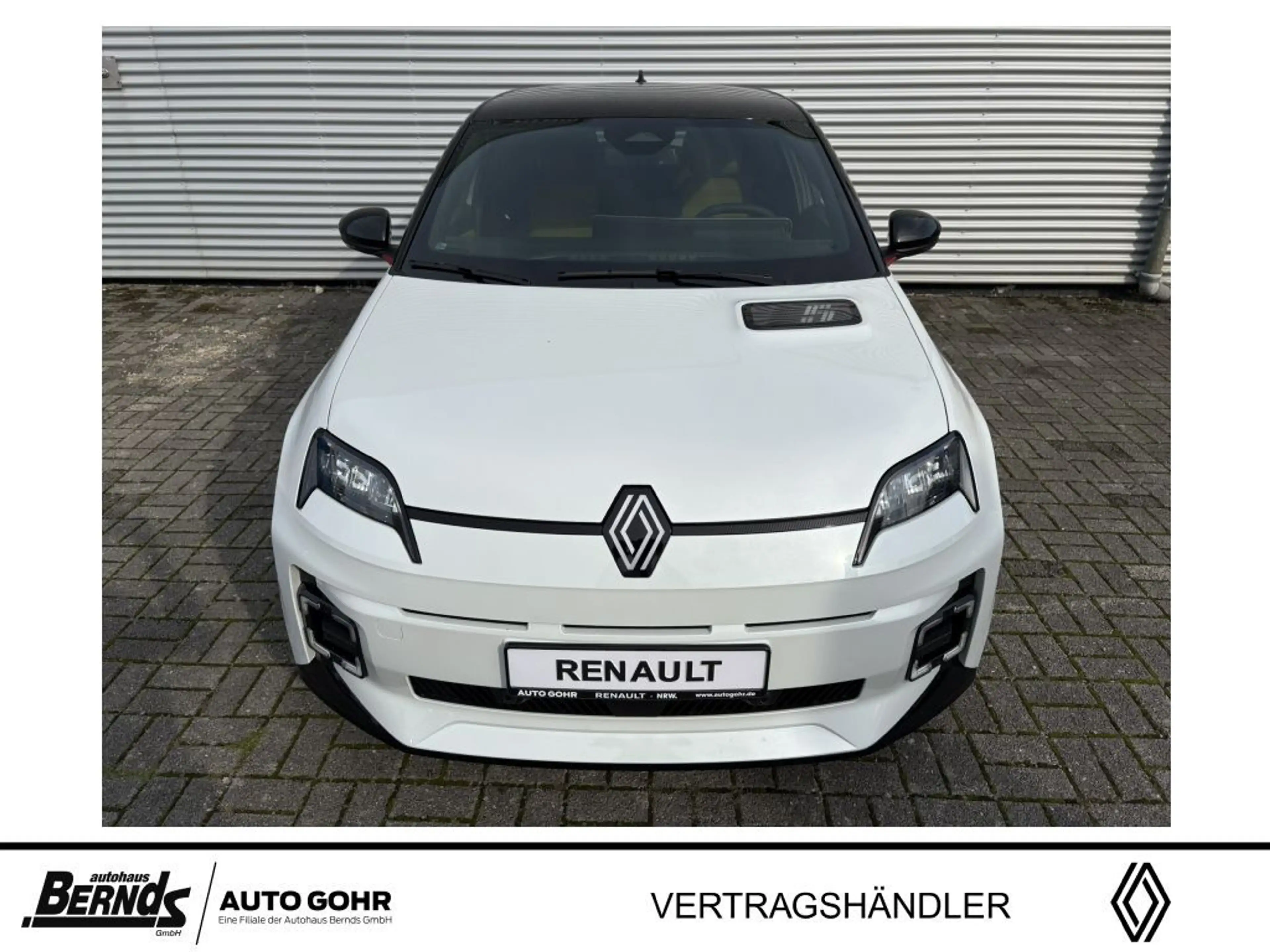 Renault R 5 E-Tech Iconic Five 150 Comfort Range — photo 3