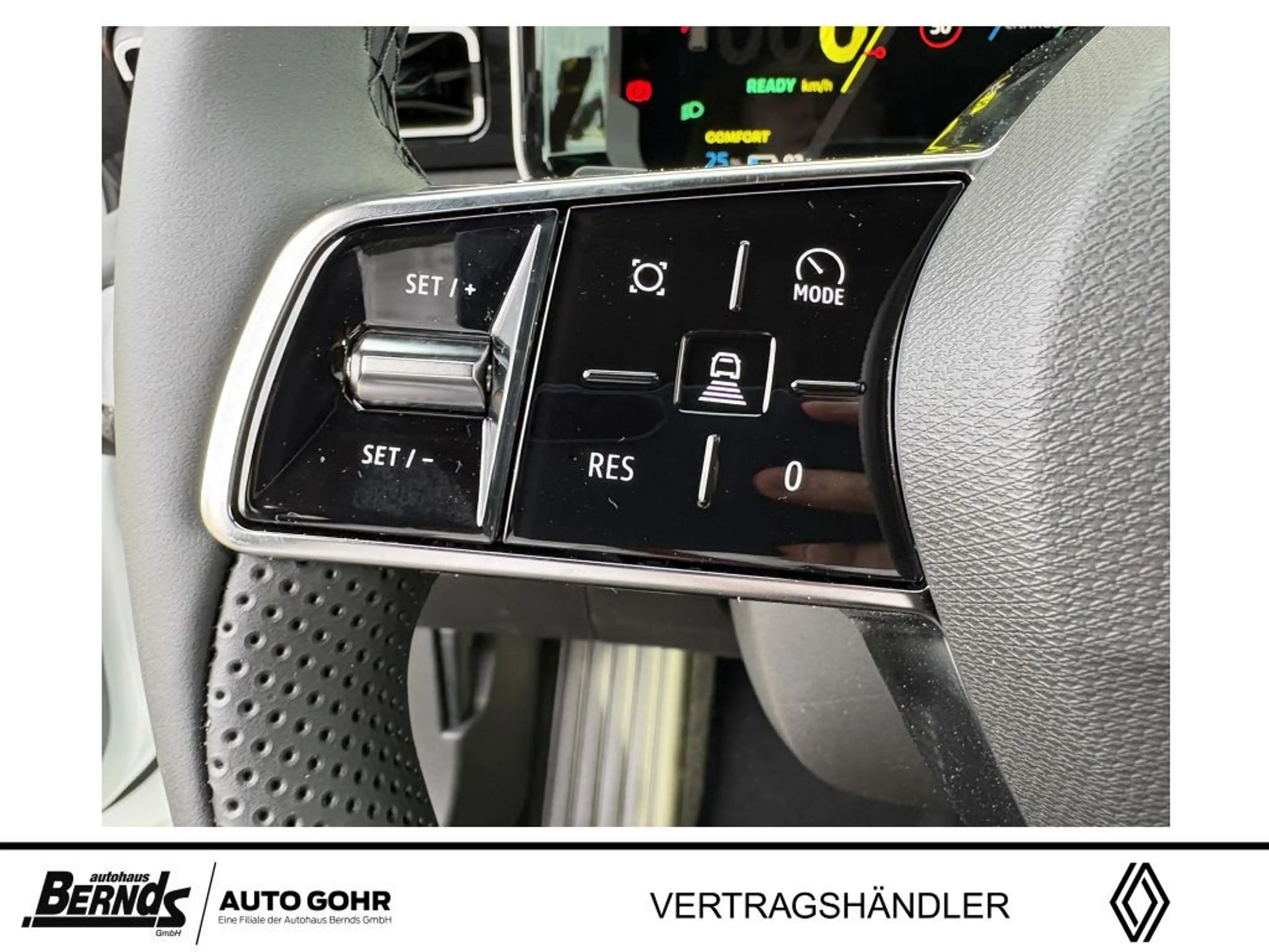 Renault R 5 E-Tech Iconic Five 150 Comfort Range — photo 9