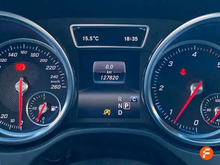 Mercedes-Benz GLE 2017, foto 24