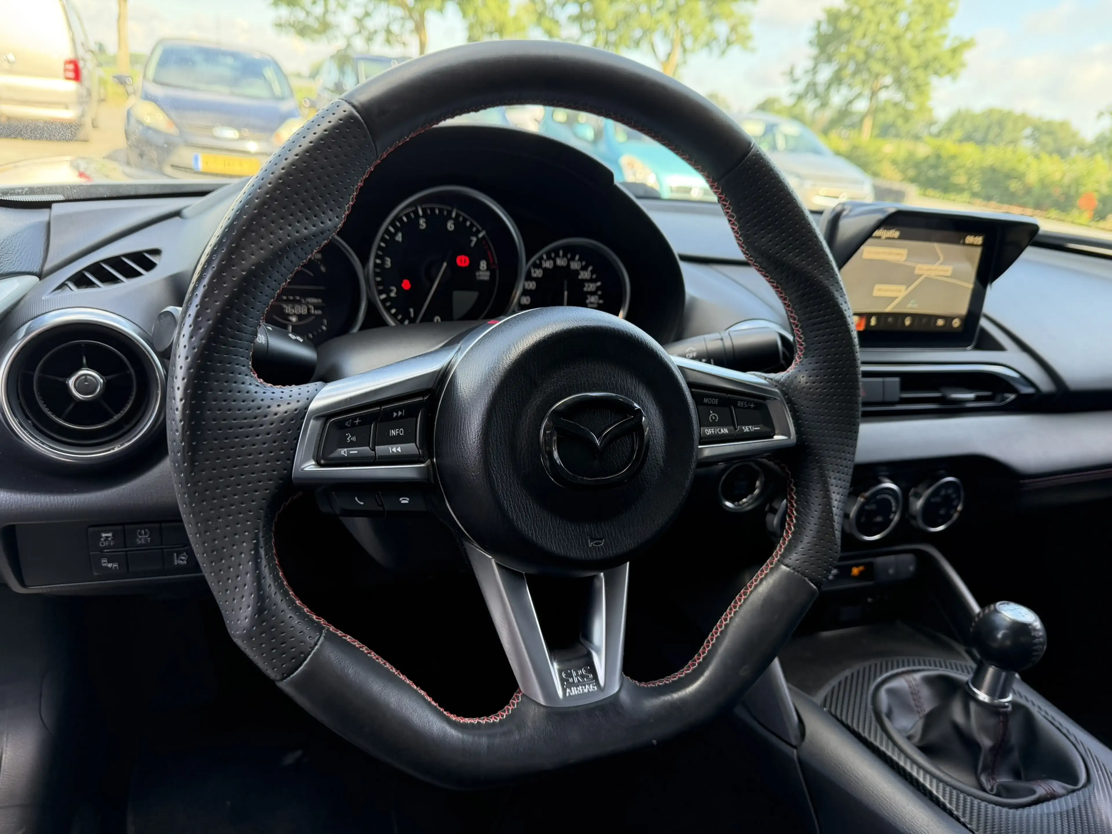 Mazda MX-5 1.5 SkyActiv-g Carplay / Bose — photo 4