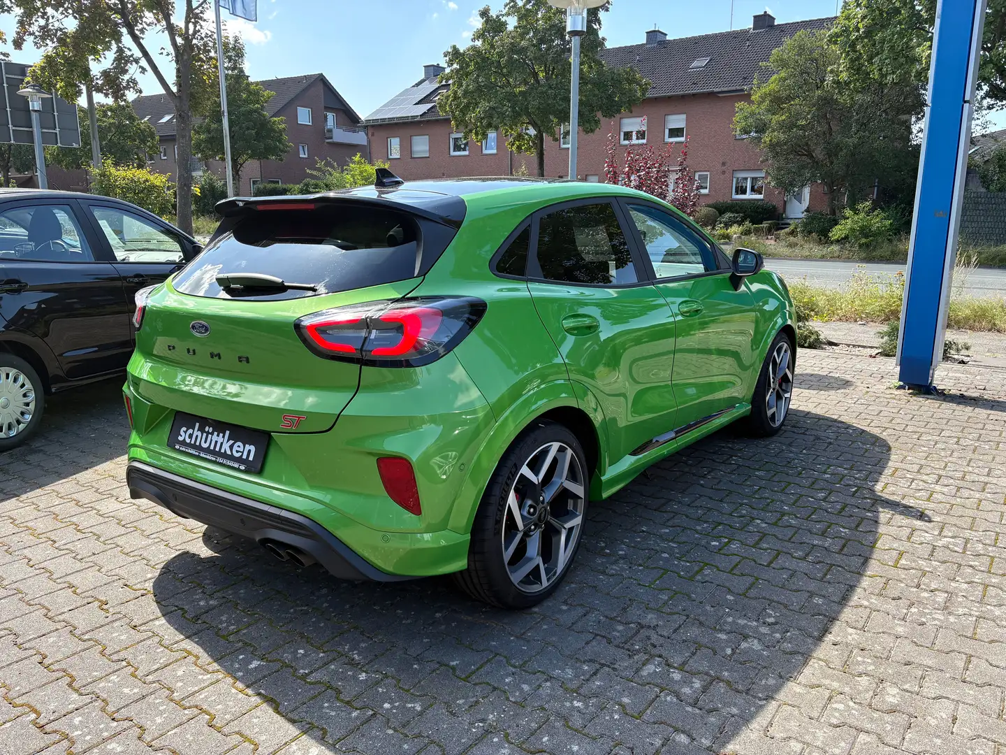 Ford Puma ST X PANO, NAVI, 19", WiPa, el. H-Klappe, B&O, KAM Grün - 2