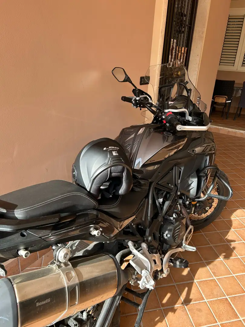 Benelli TRK 502 X - 2