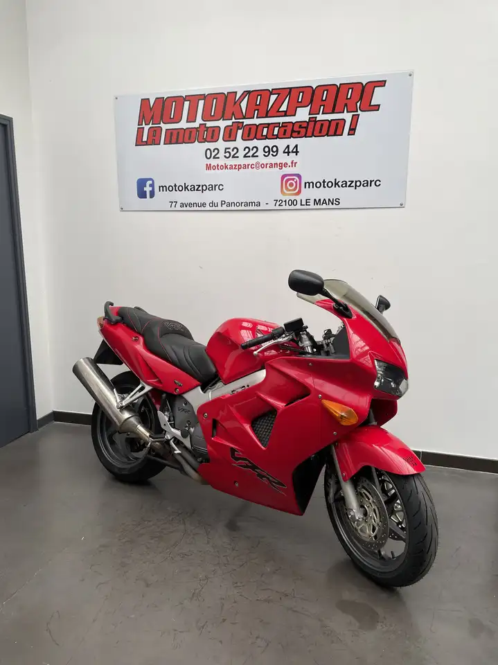 Honda VFR 800