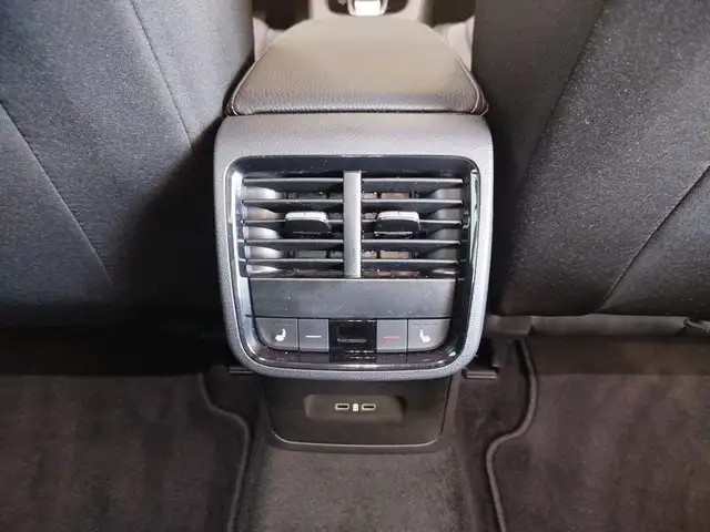 Skoda Octavia view 14