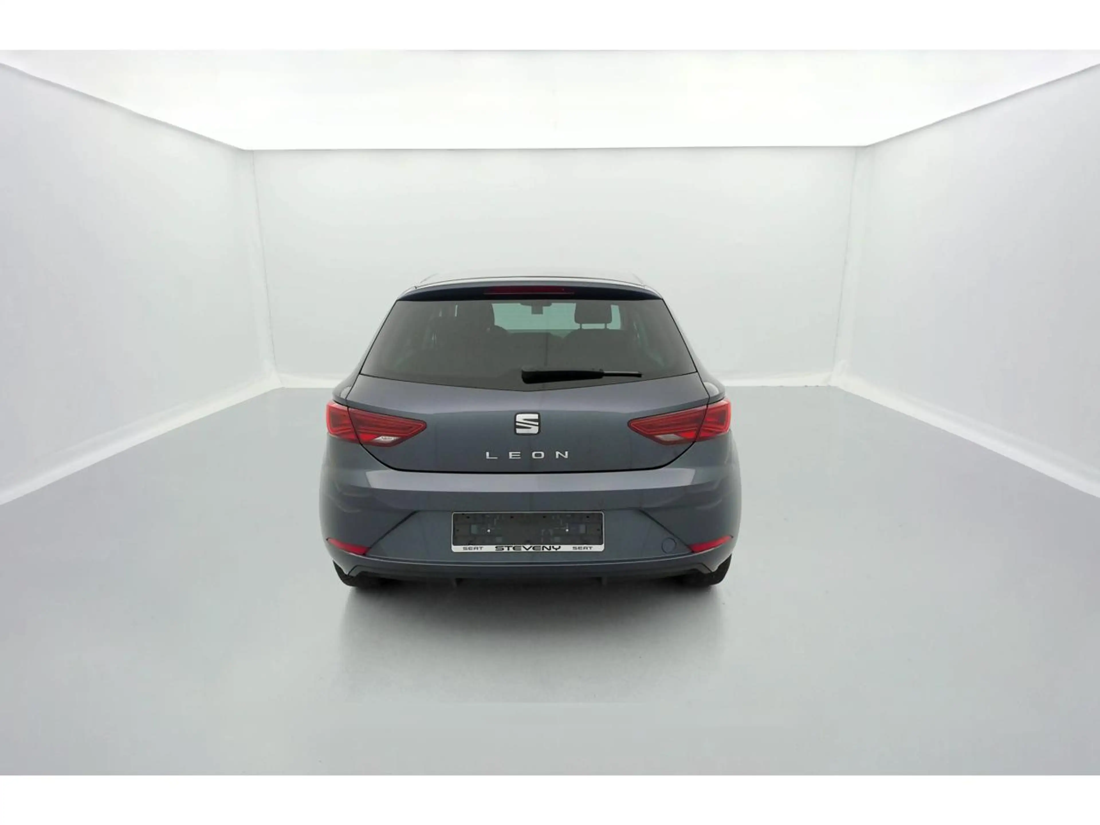 SEAT Leon Move Ultimate 1.6 TDI 115PS (85kW) — photo 10