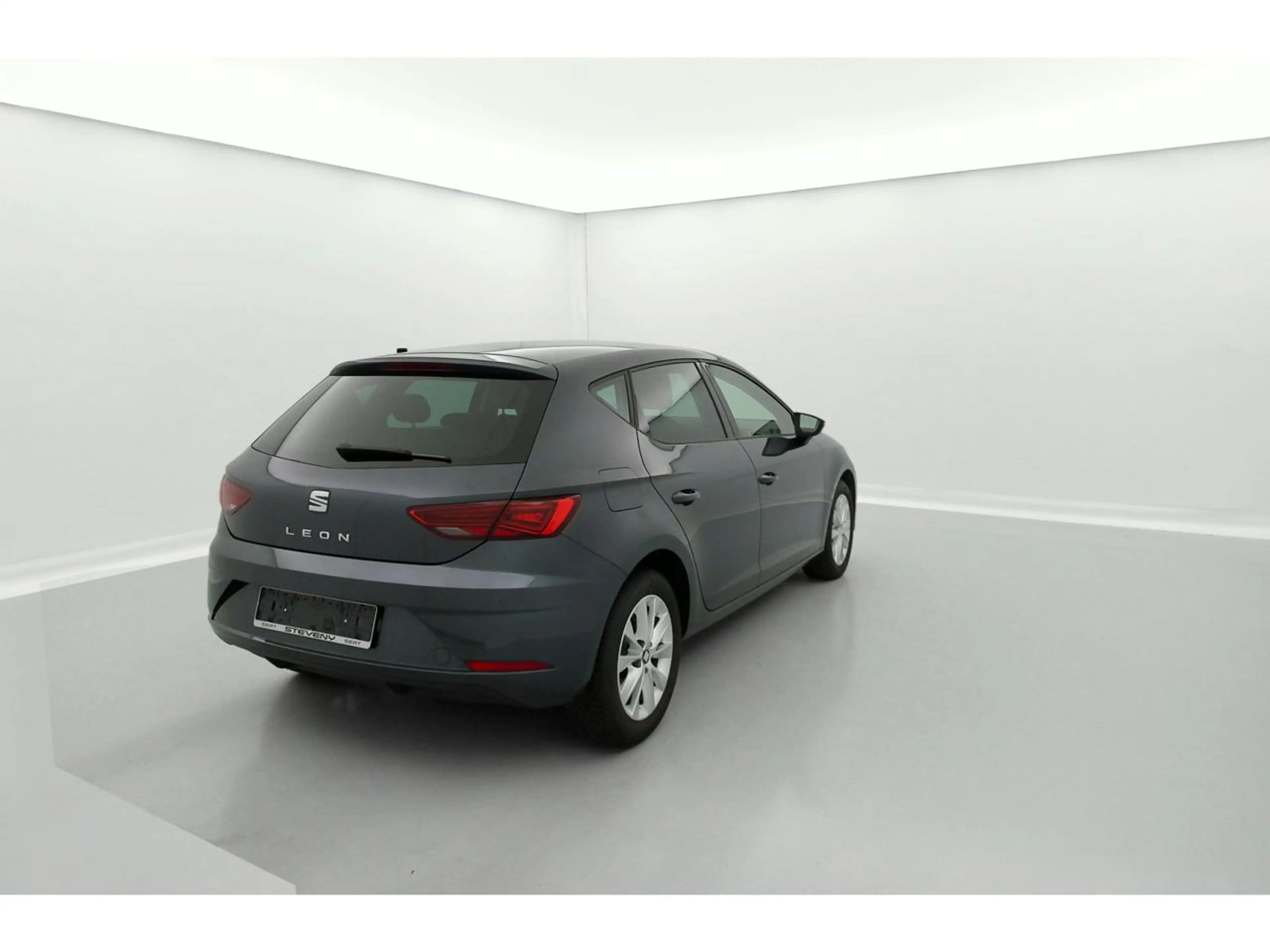SEAT Leon Move Ultimate 1.6 TDI 115PS (85kW) — photo 12