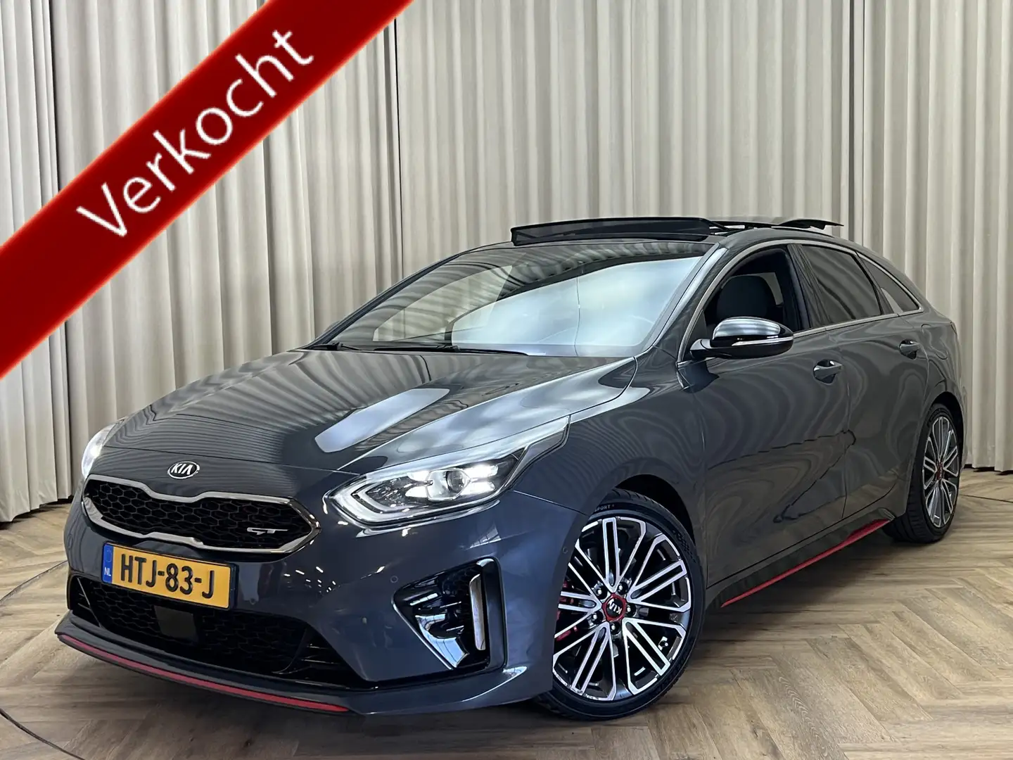 Kia ProCeed / pro_cee'd 1.6 T-GDI GT *1e Eigenaar* Panoramadak / Leder/Alc Grijs - 1