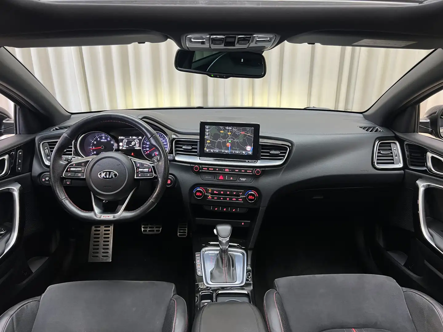 Kia ProCeed / pro_cee'd 1.6 T-GDI GT *1e Eigenaar* Panoramadak / Leder/Alc Grijs - 2
