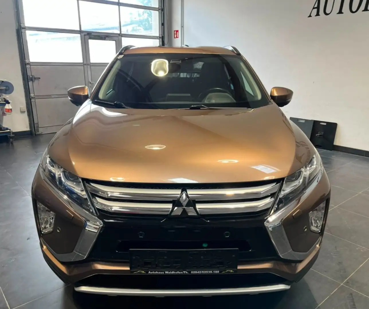 Mitsubishi Eclipse Cross 1,5 TC CVT 2WD Braun - 2