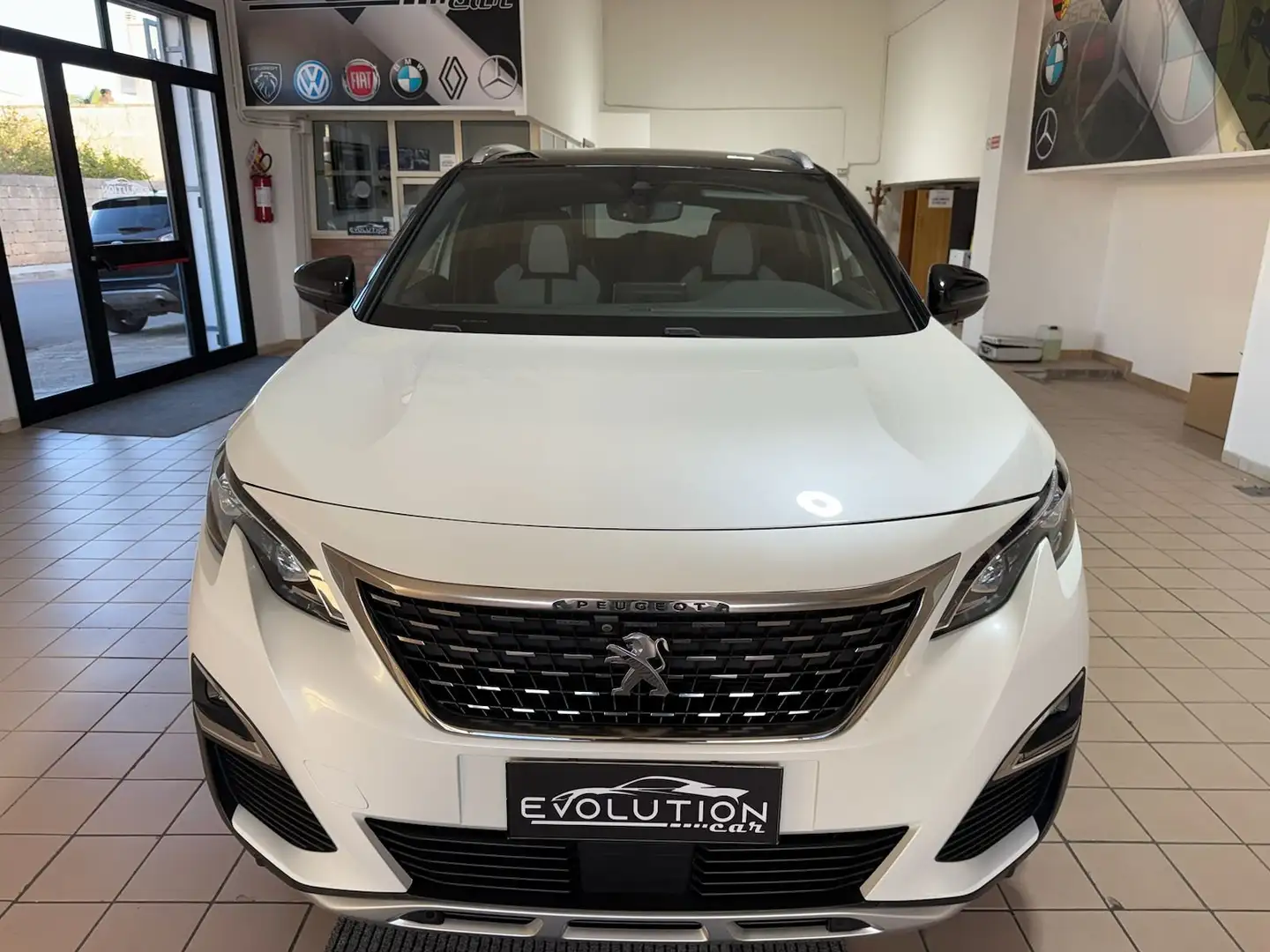 Peugeot 3008 3008 II 2016 1.6 hybrid4 phev GT Line 300cv e-eat8 Wit - 2