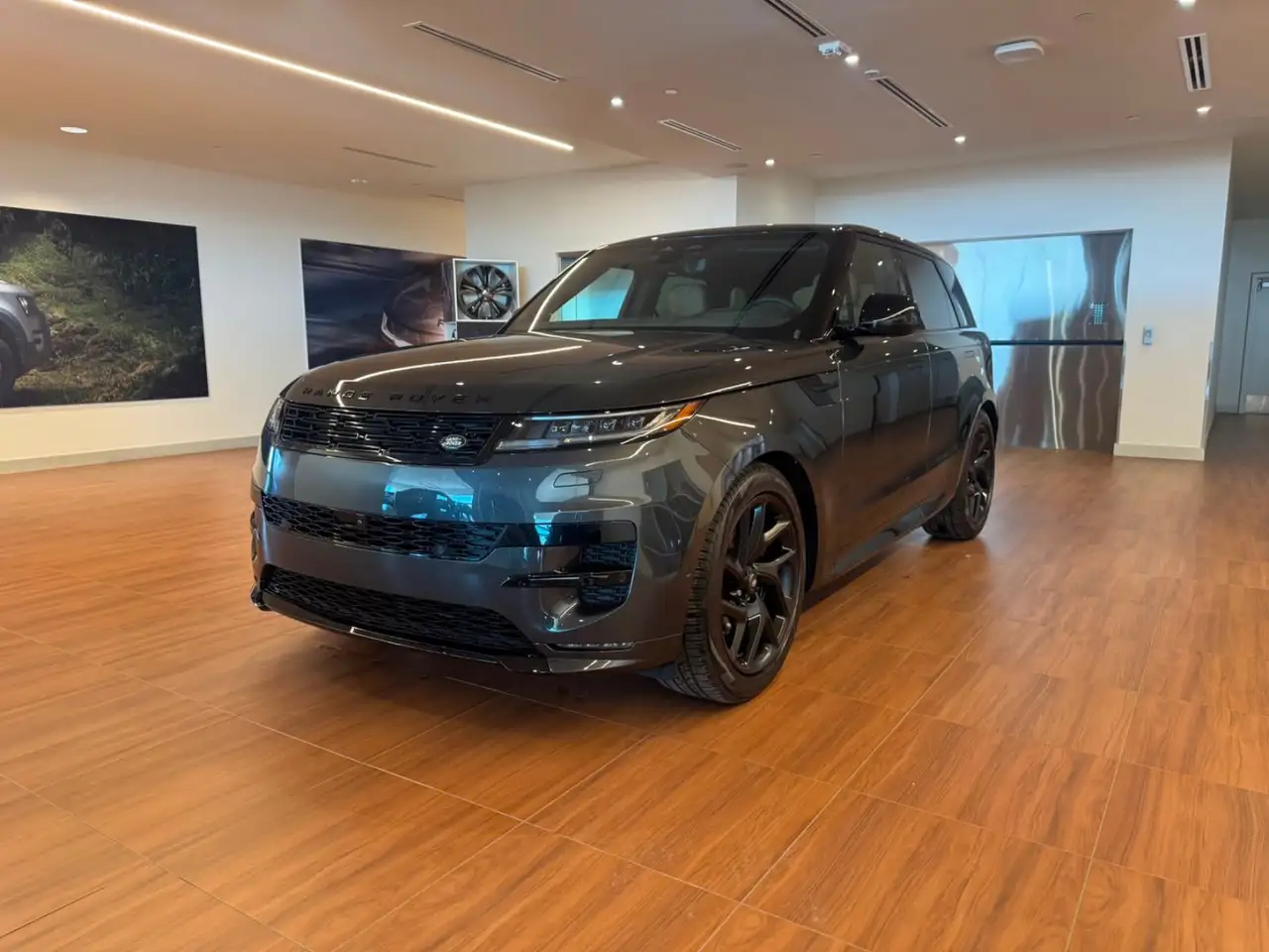 2026 Land Rover Range Rover Sport