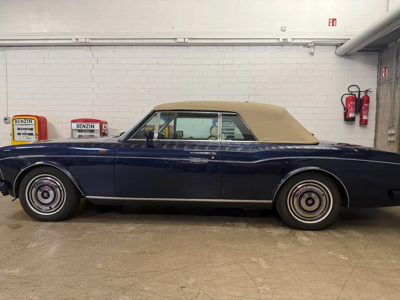 Rolls Royce Corniche