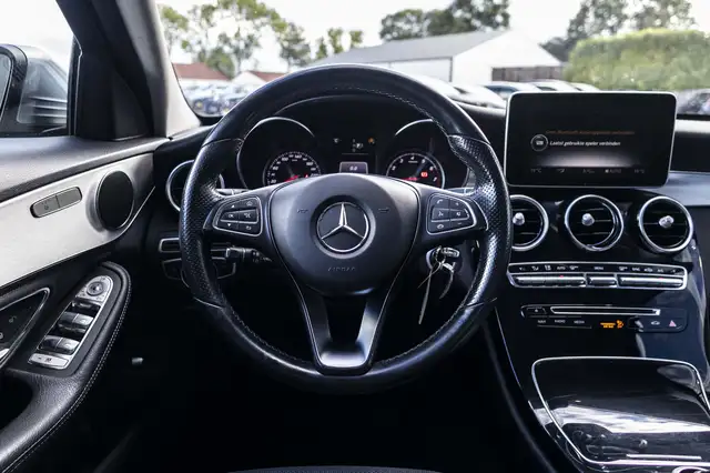 Mercedes-Benz C-Class view 7
