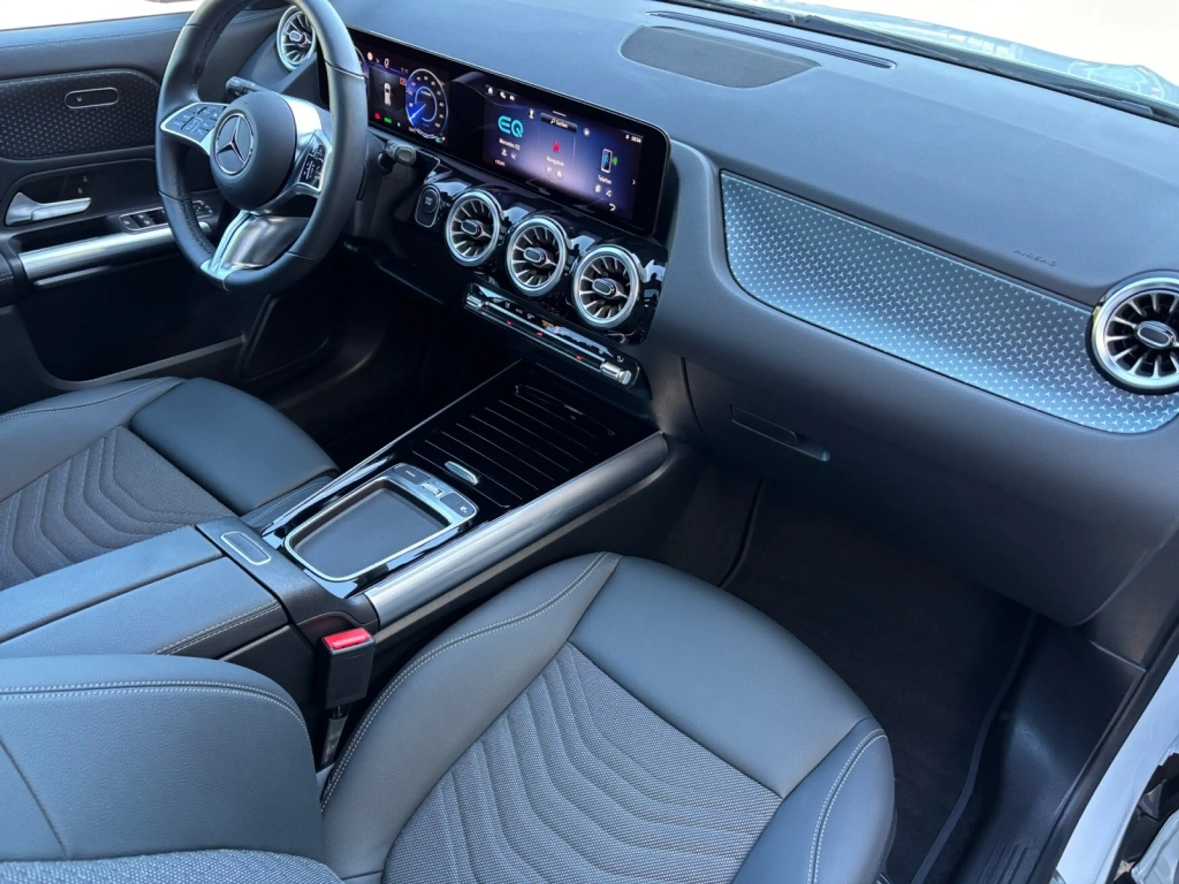 Mercedes-Benz EQA 350 4M Progressive*LED*Panorama-SD*Easy-Pack — photo 7