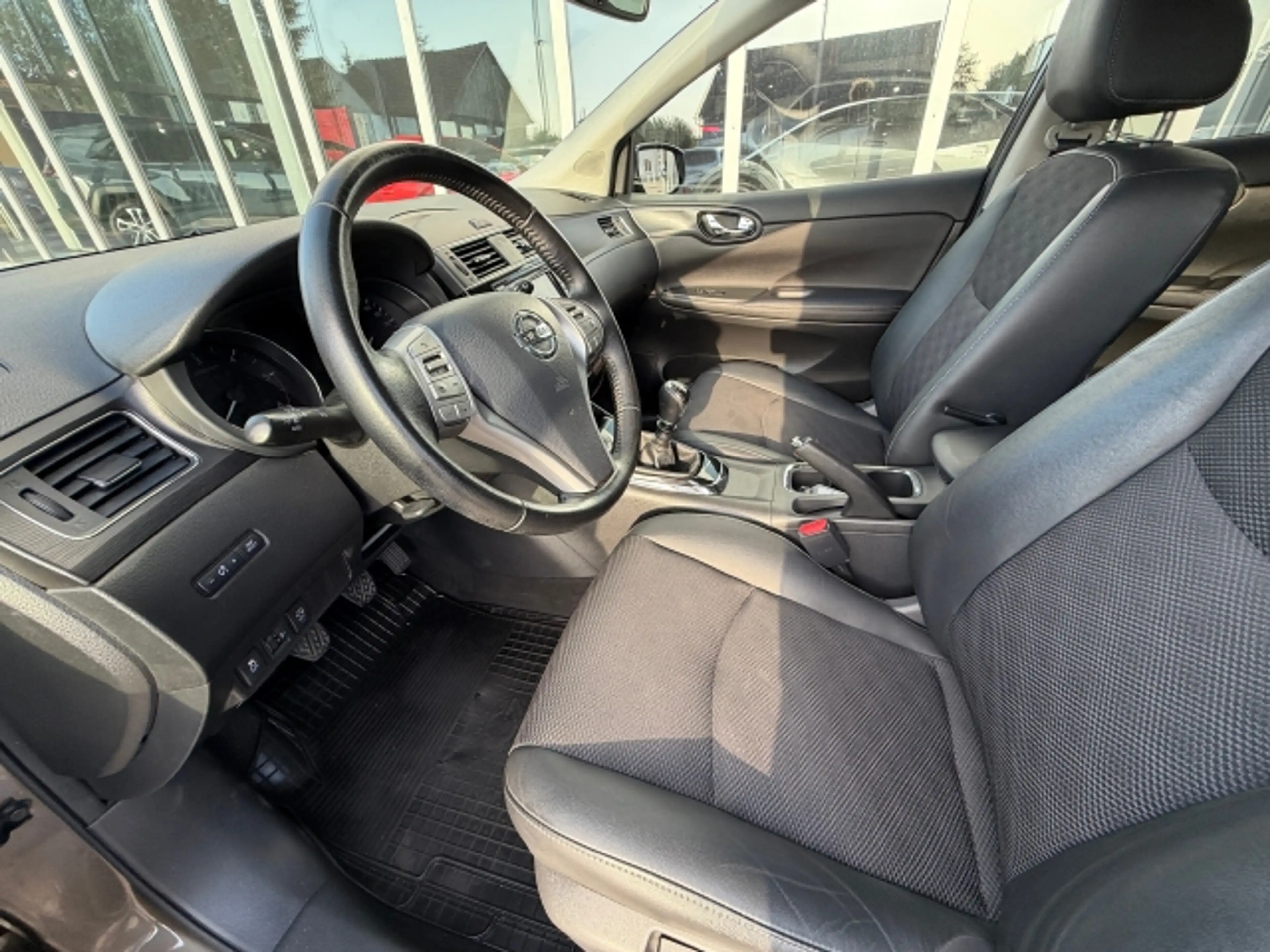 Nissan Pulsar Pulsar — photo 7