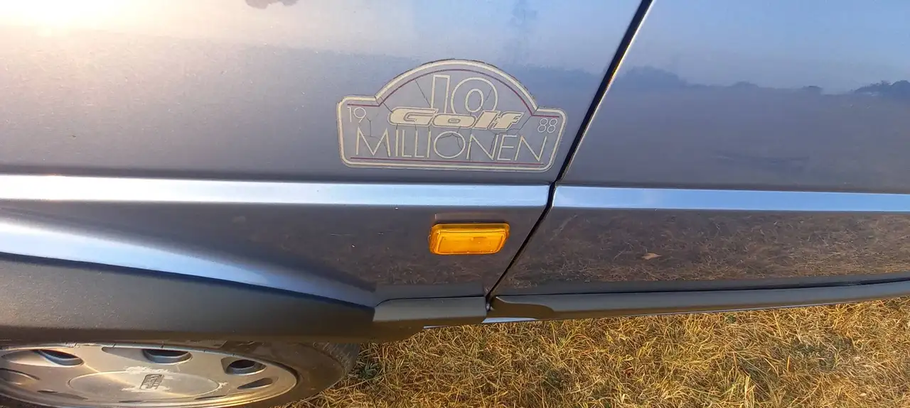 Volkswagen Golf 2 série 10 Millionnen - Champ, foto 9