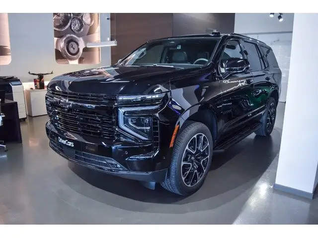 Chevrolet Tahoe view 2