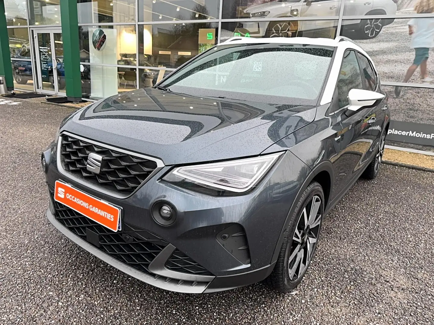SEAT Arona Arona 1.0 EcoTSI 110 ch Start/Stop DSG7 FR Gris - 1