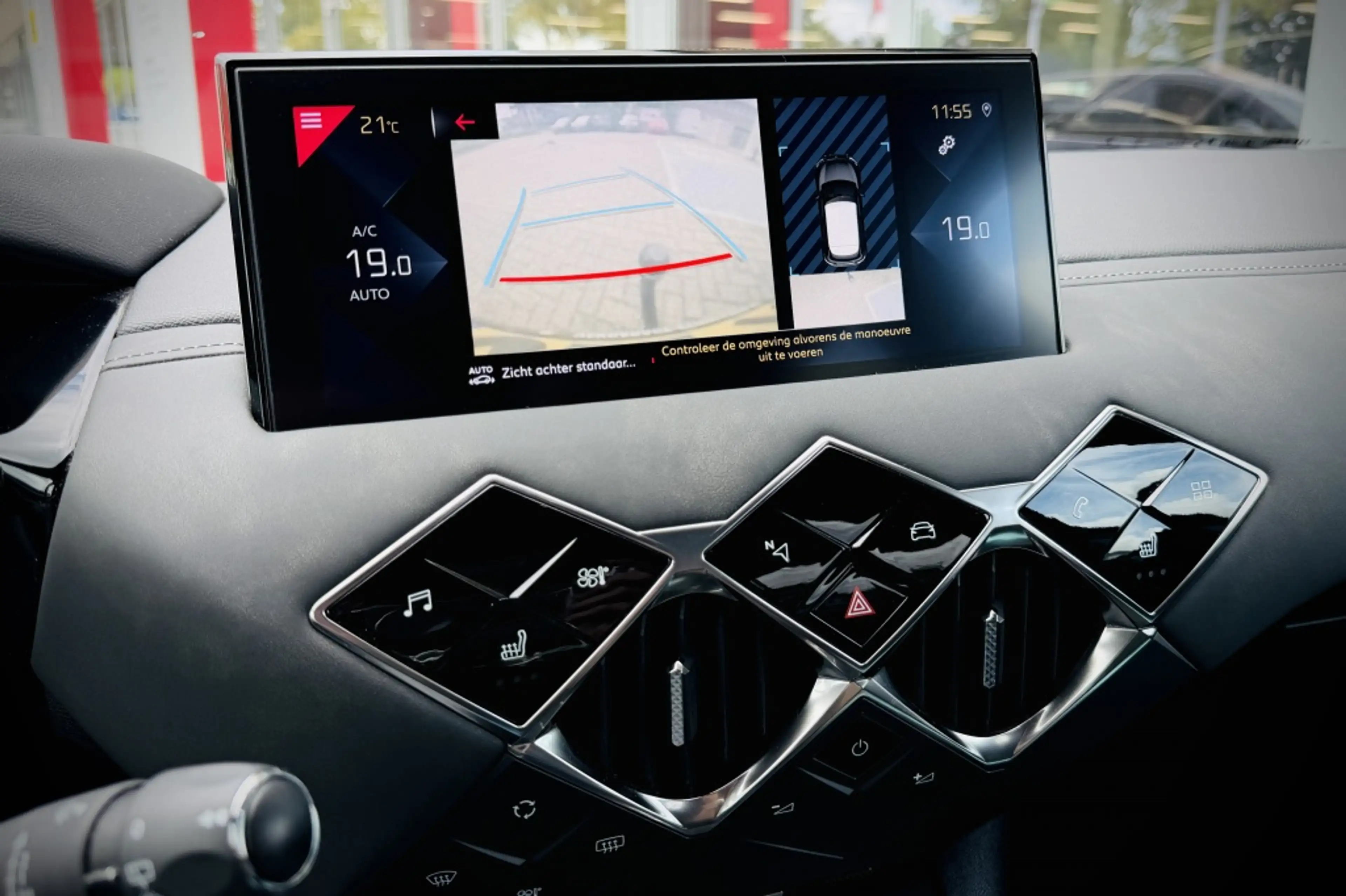 DS Automobiles DS 3 Crossback 1.2 La Premiere | ADAPT. CRUISE | TREKHAAK | LEDER — photo 30