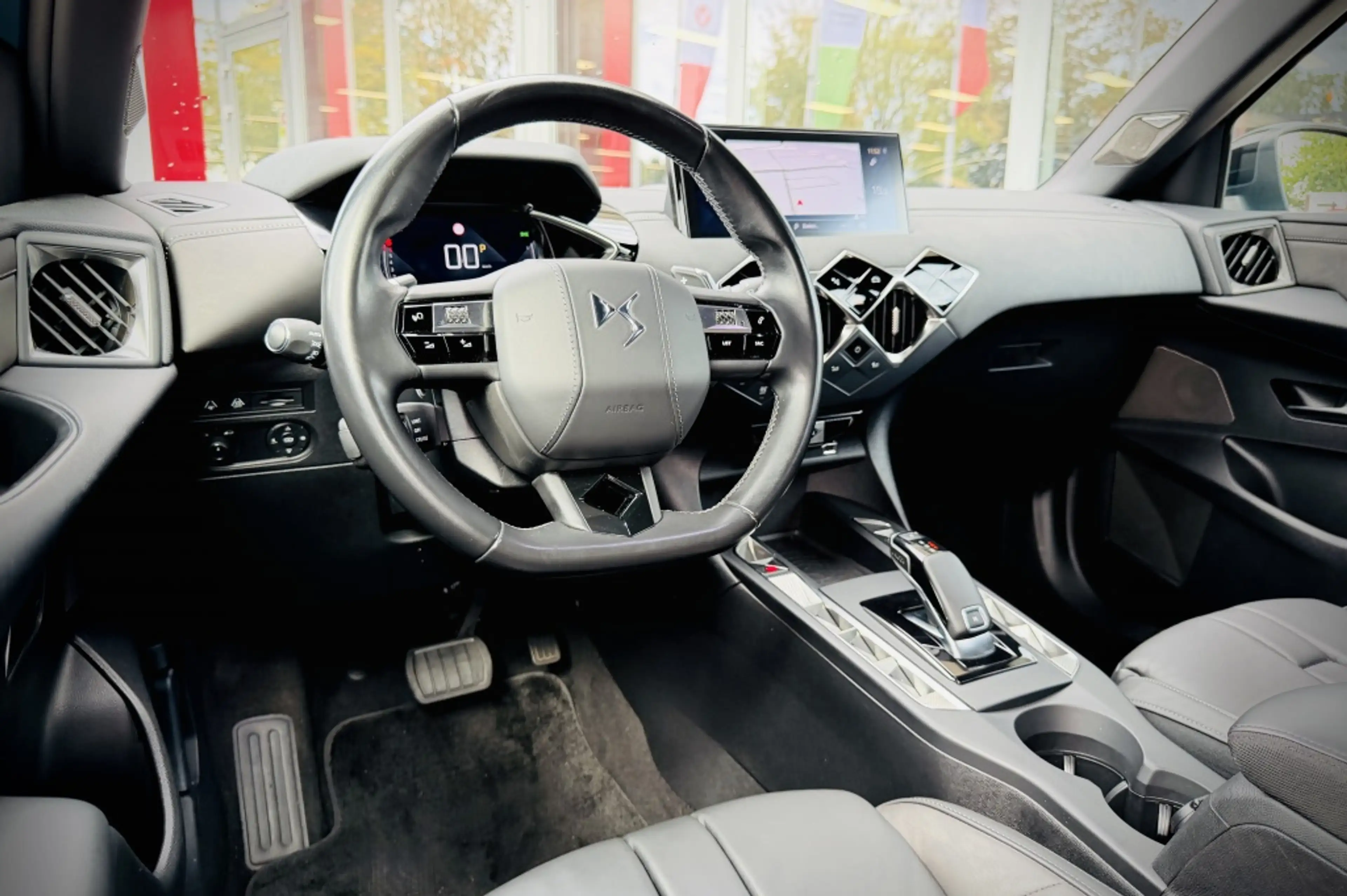 DS Automobiles DS 3 Crossback 1.2 La Premiere | ADAPT. CRUISE | TREKHAAK | LEDER — photo 21