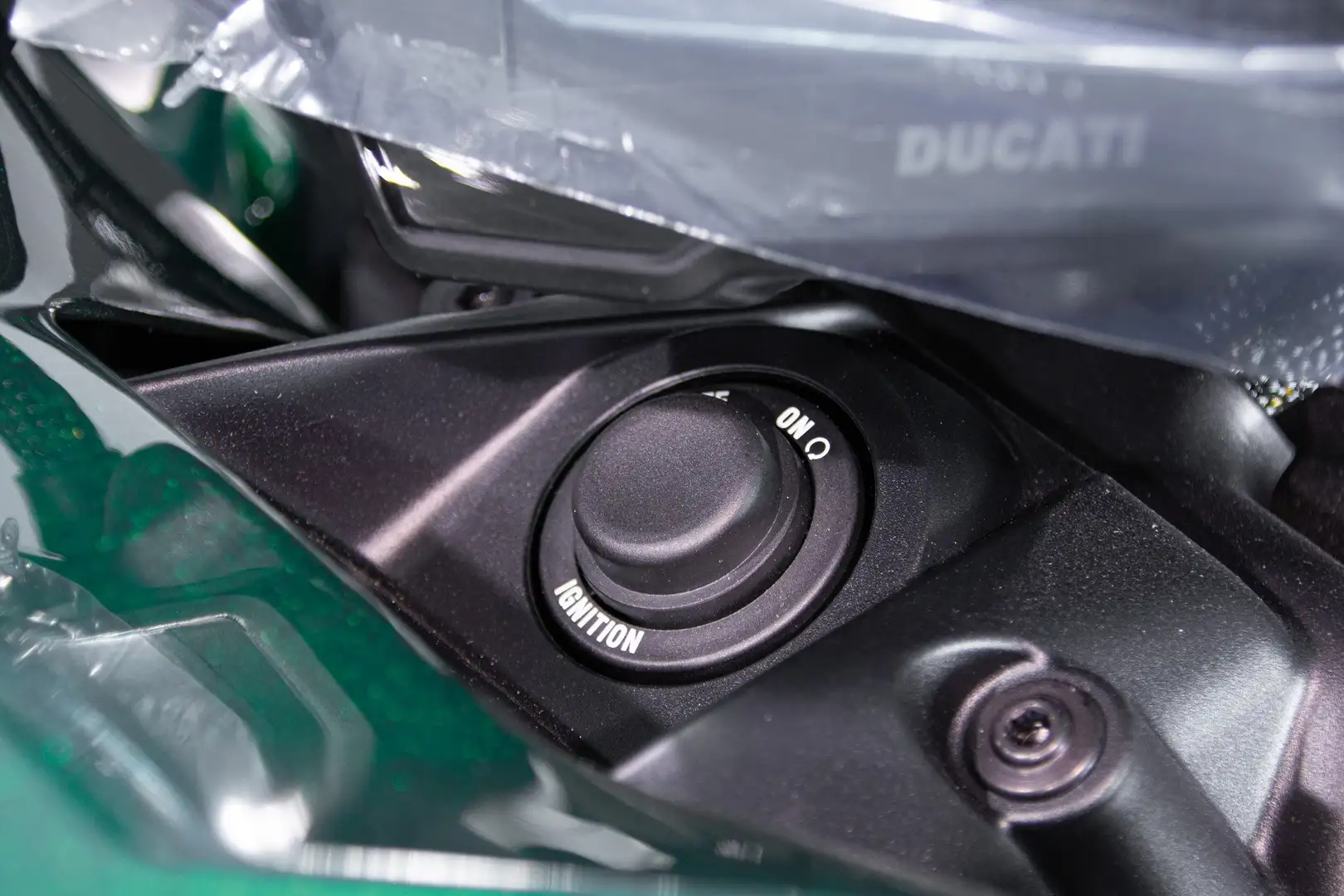 Ducati Diavel V4 BENTLEY Verde - 2