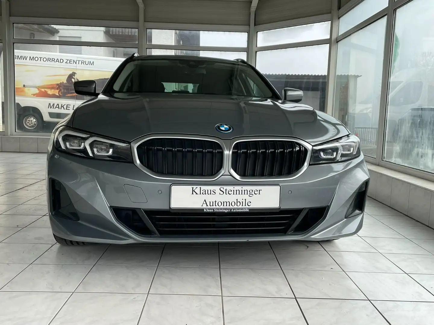 BMW 320 e ParkASS Lenkradheiz. Harman/Kardon HeadUp Grau - 2