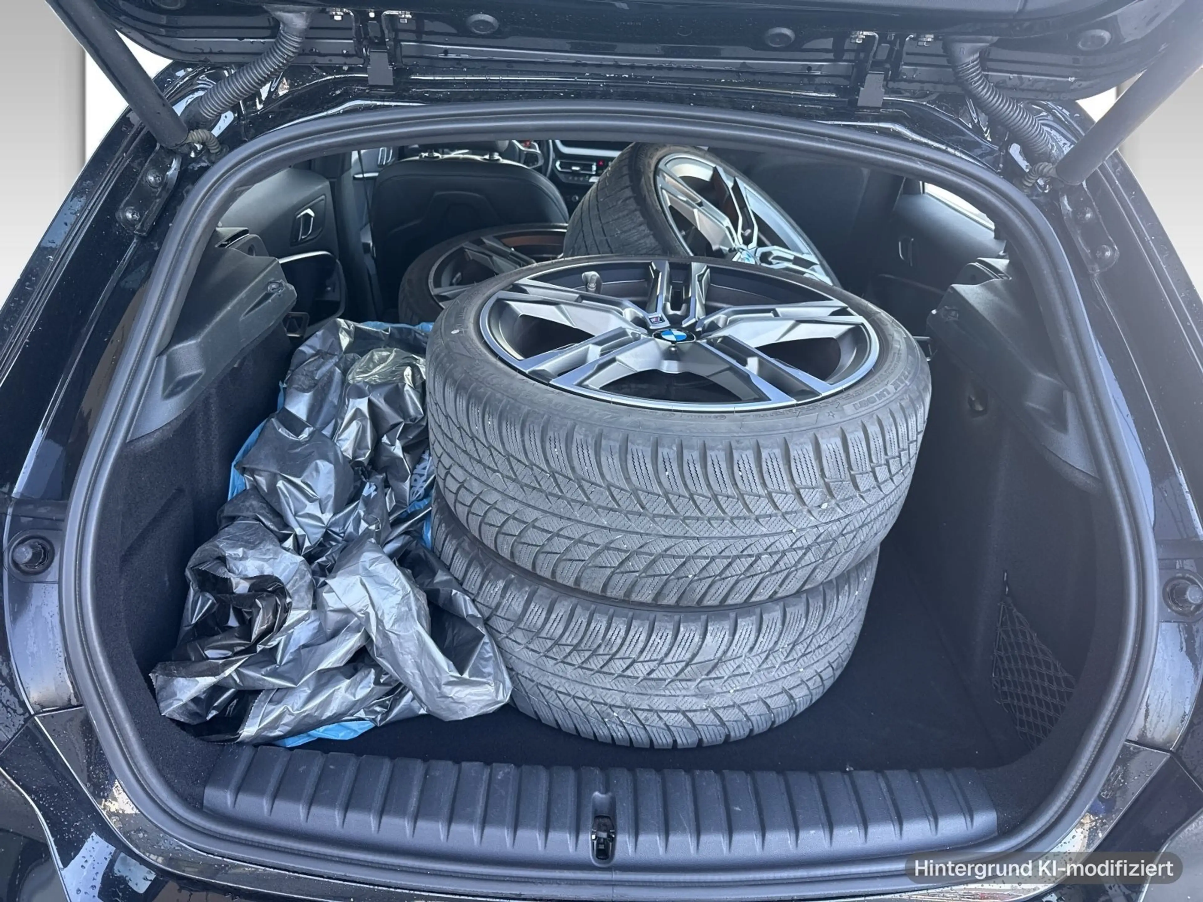 BMW 135 M135i xDrive Led-Scheinwerfer SHZ HUD — photo 12