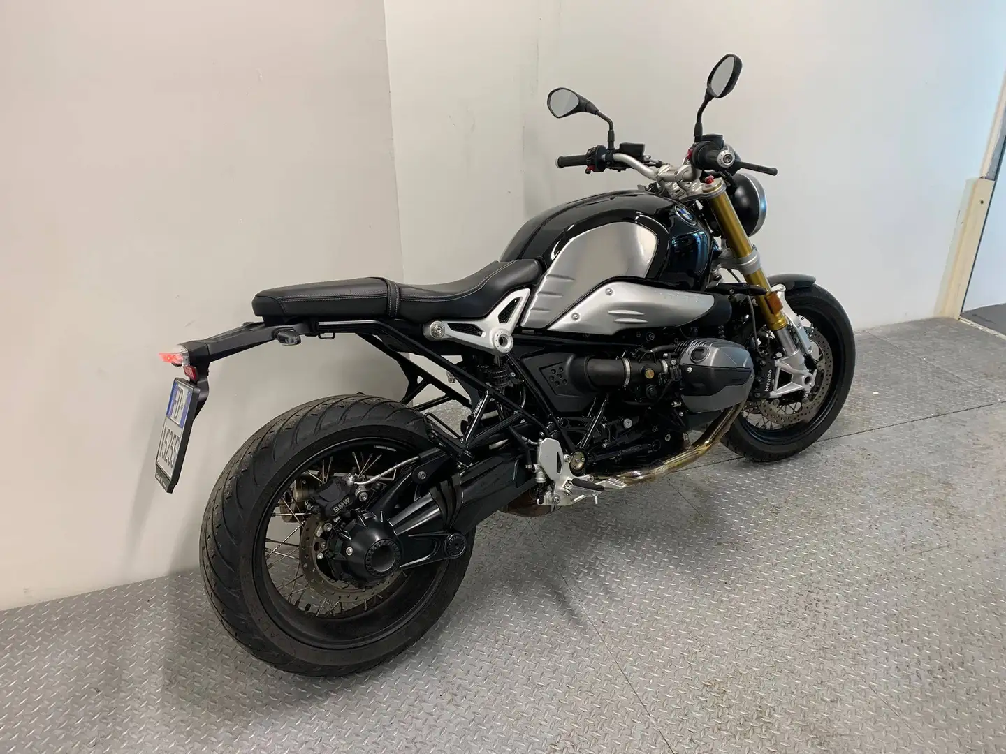 BMW R nineT R 1200 nineT Pure Abs dep.A2 my21 Czarny - 2