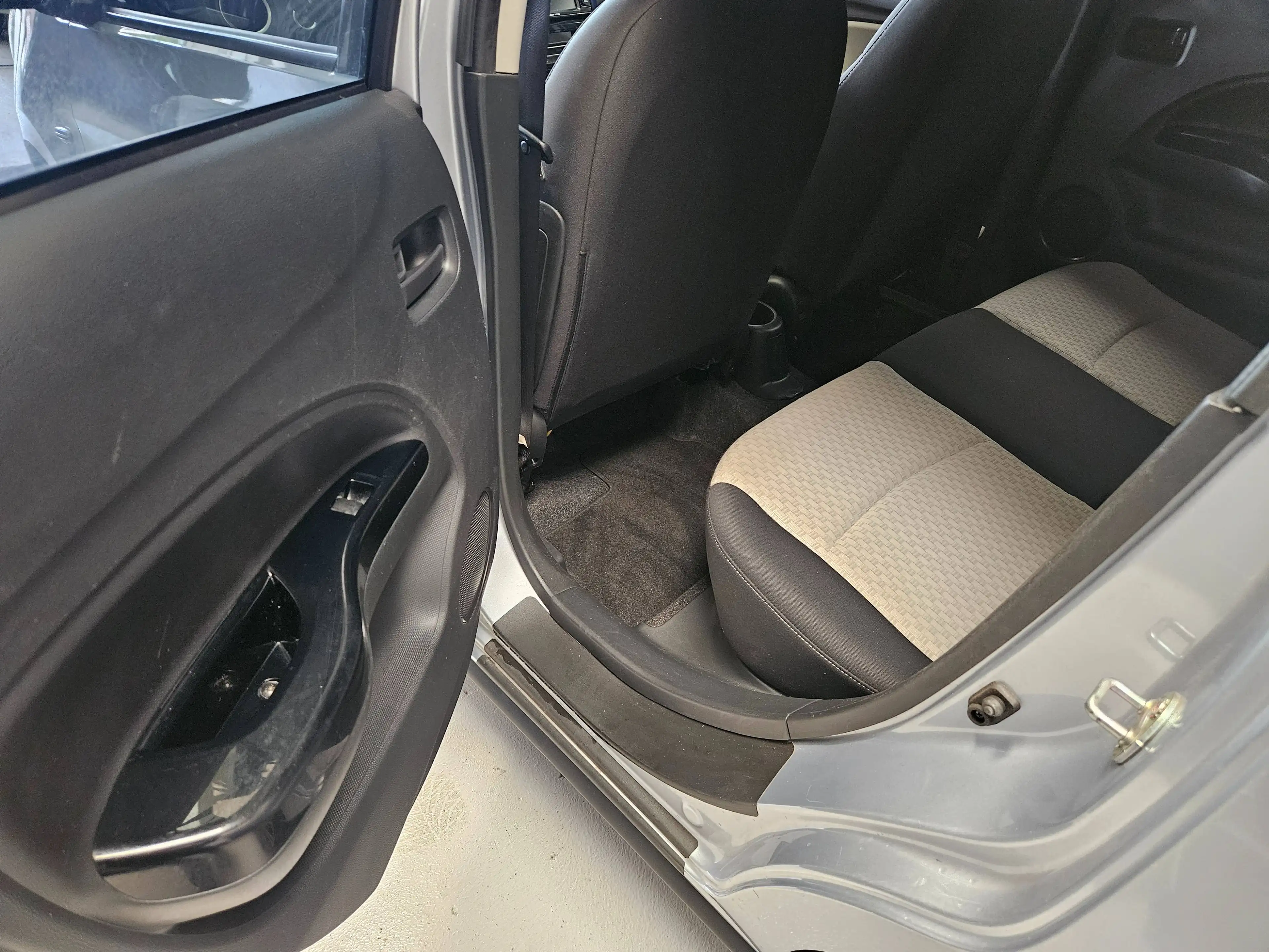 Mitsubishi Space Star Top,1.2,KLIMA,ZV,SHZ,NAVI,Einparkkamera mit Sensoren — photo 10