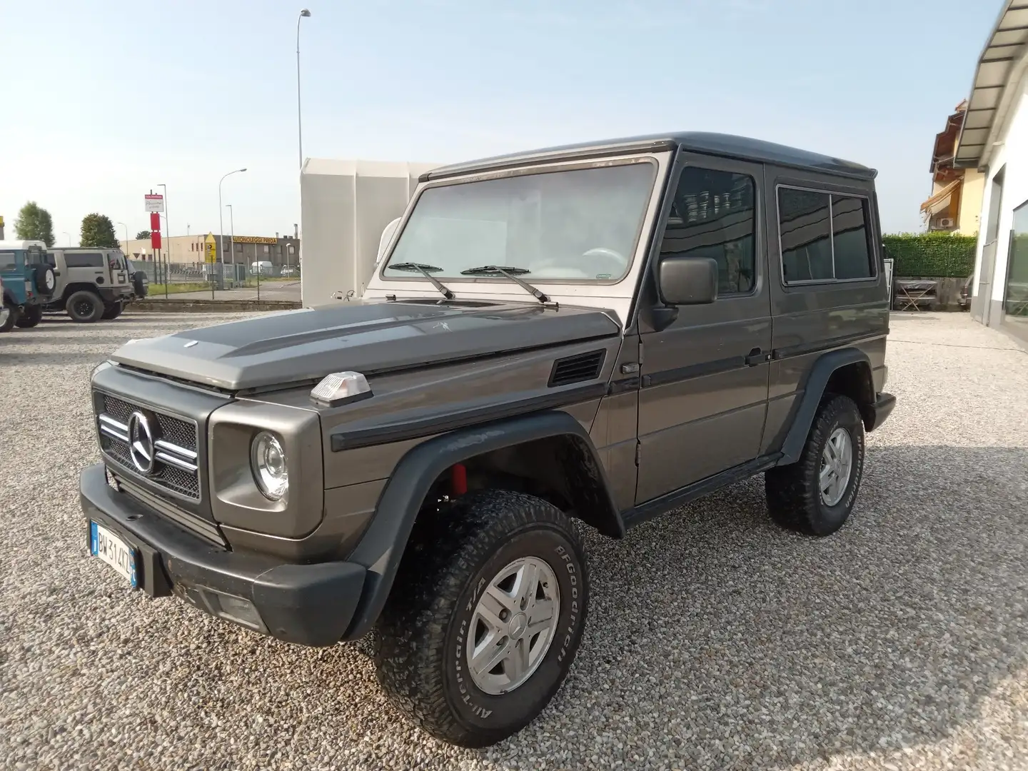 Mercedes-Benz G 250 GD SW corto Šedá - 2