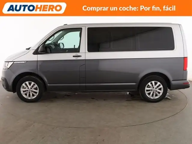 Volkswagen Multivan view 3