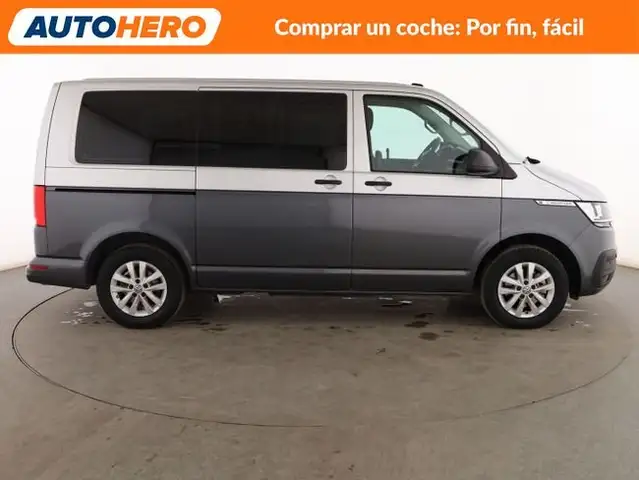 Volkswagen Multivan view 7