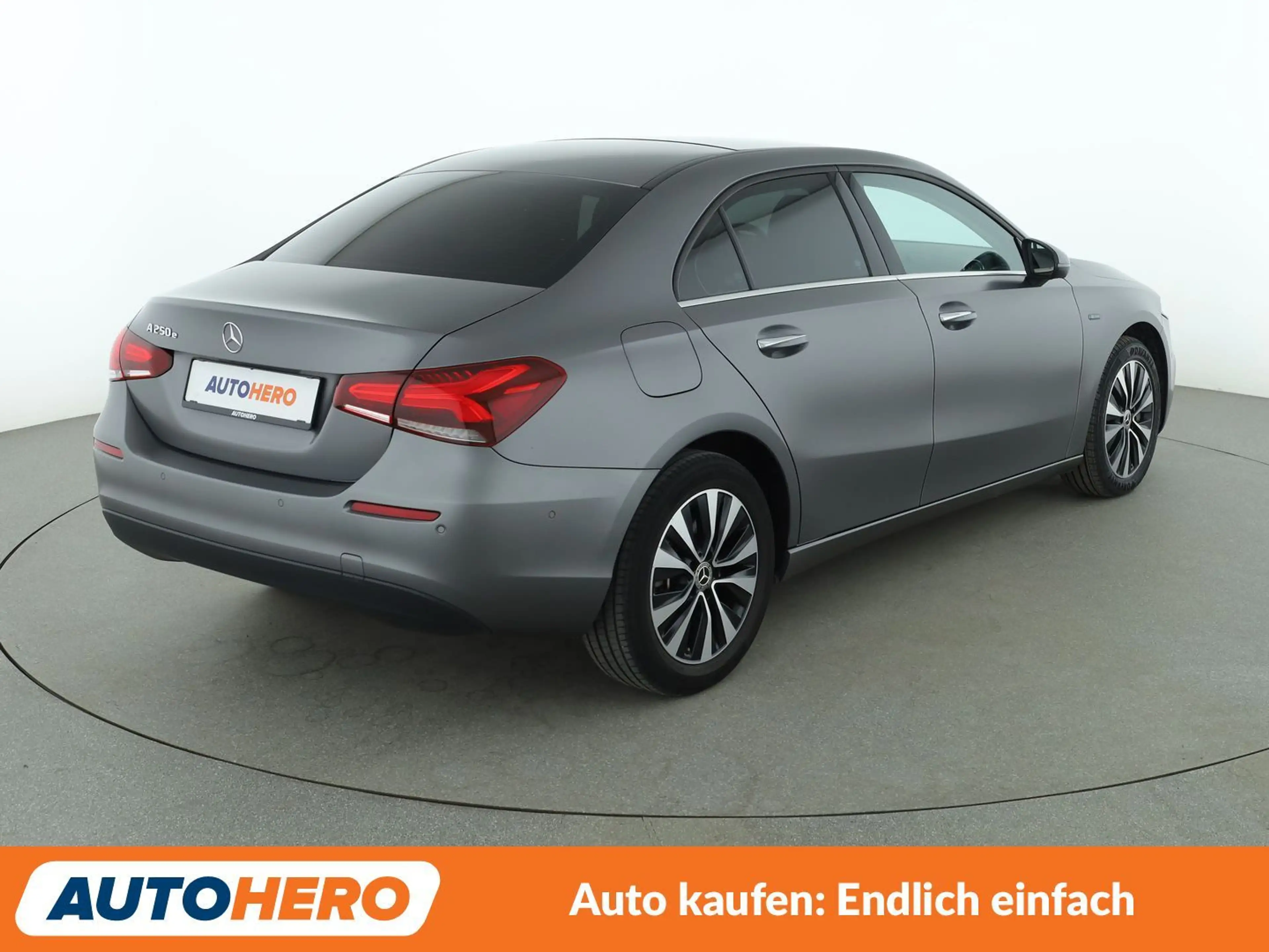 Mercedes-Benz A 250 A 250e Style Aut.*LED*ACC*360-CAM*PLA*PDC*SHZ*PANO — photo 6