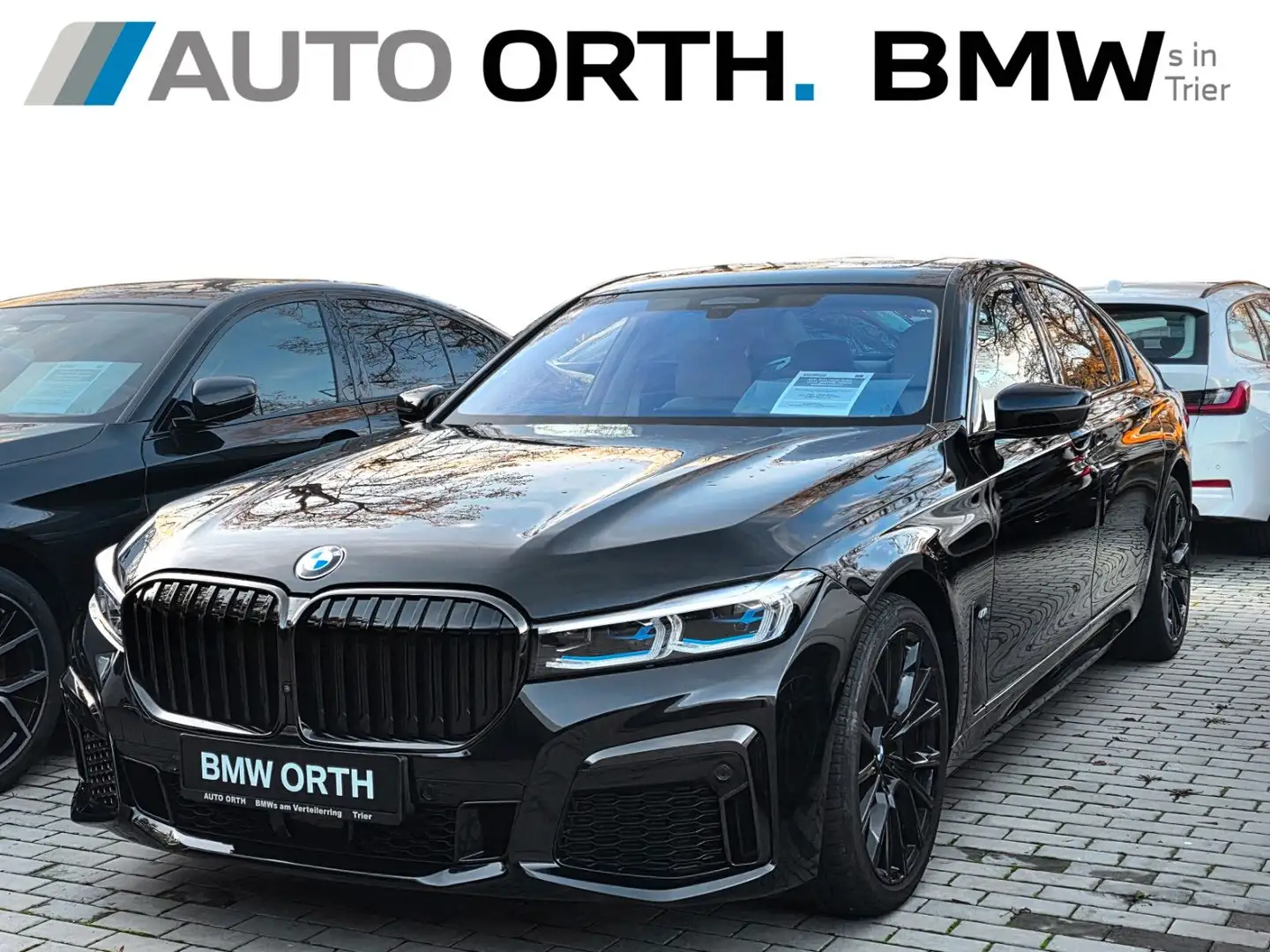 BMW 740 d xDrive M-SPORT NAPPA MASSAGE ST.HZG SD AHK Schwarz - 1