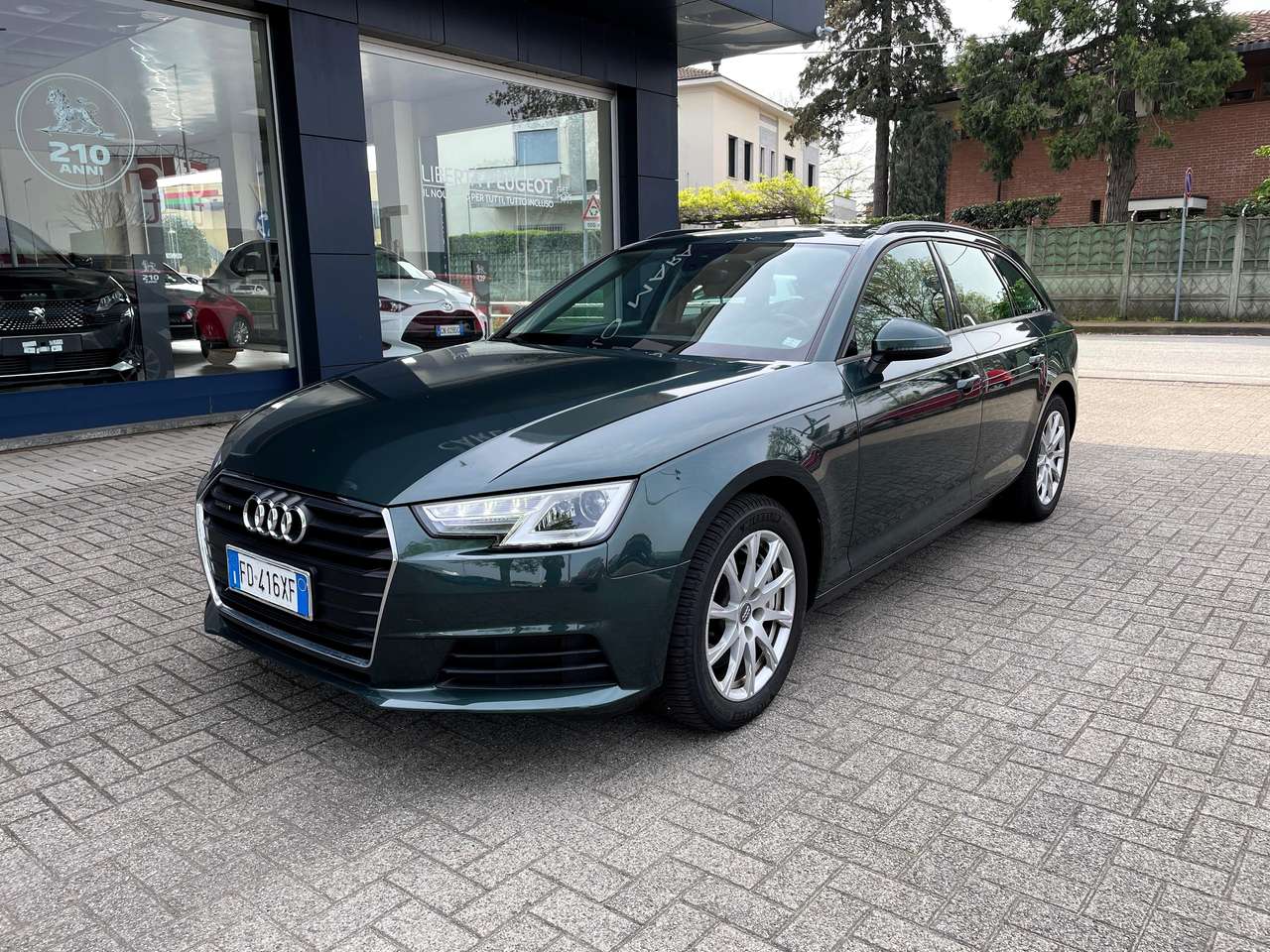 Audi A4 Avant 3.0 tdi Business Sport 4 272cv tiptronic