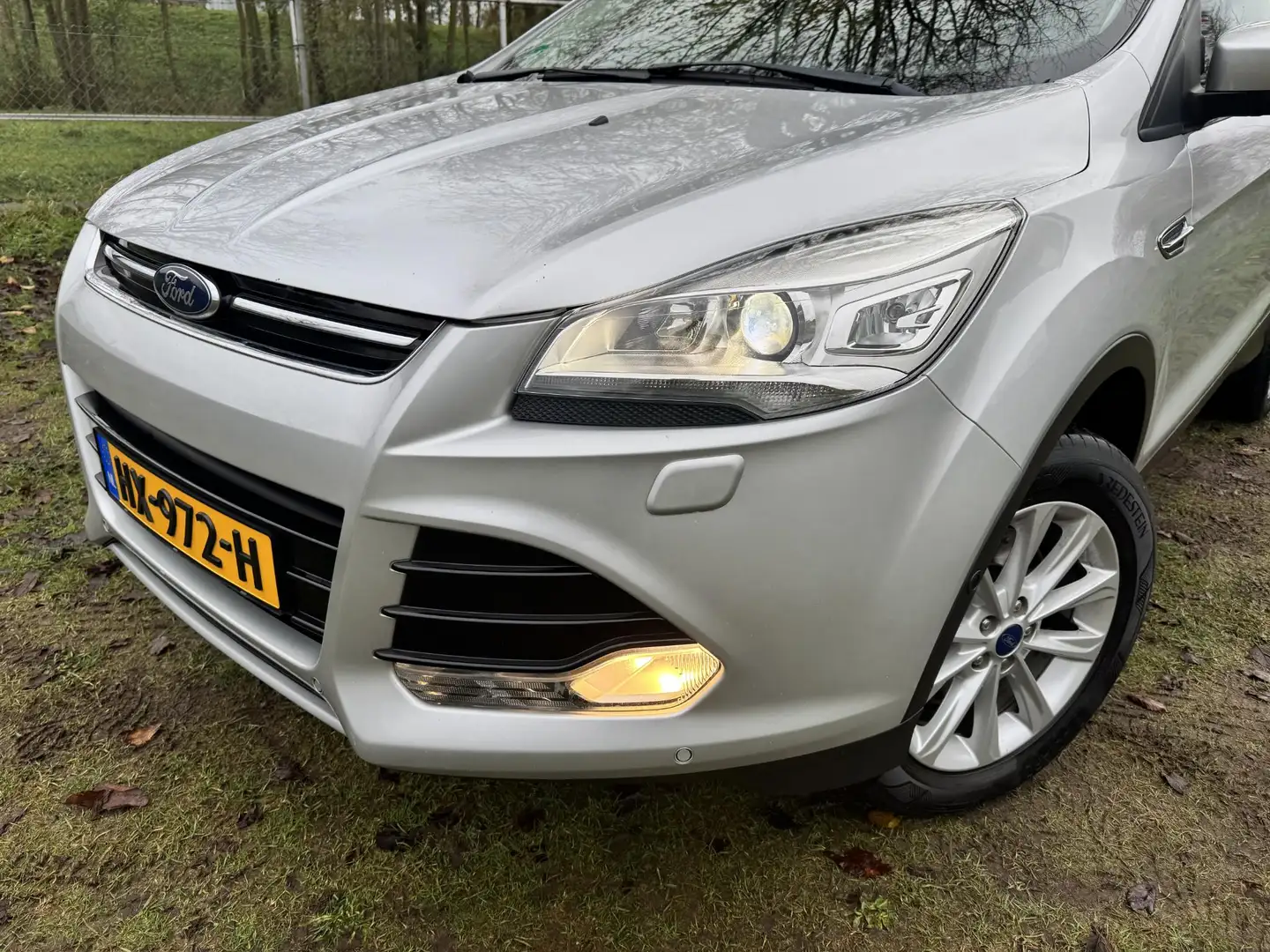 Ford Kuga 1.5 Titanium 4WD Automaat | DEALER OND. | TREKHAAK Gris - 2