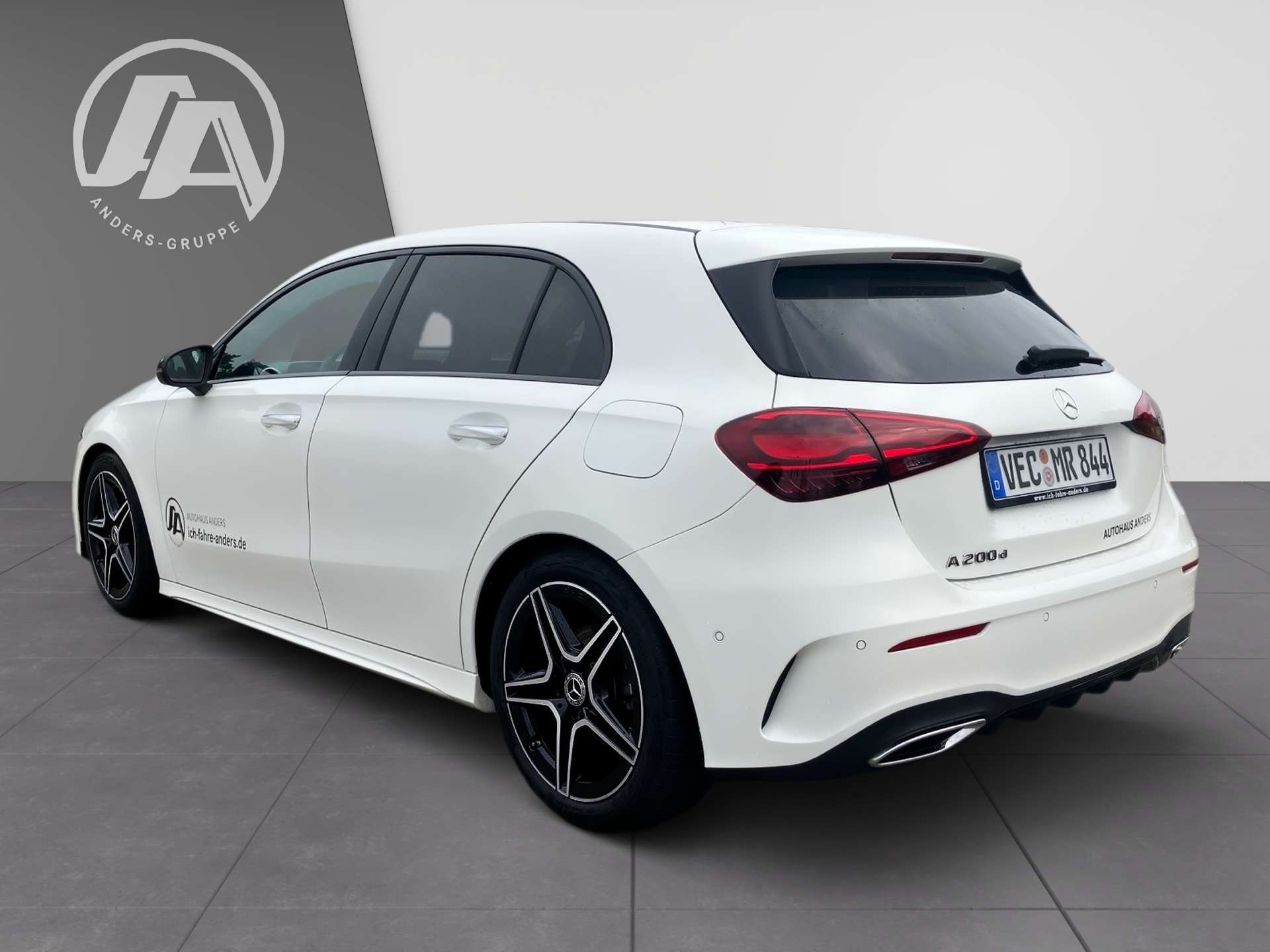 Mercedes-Benz A 200