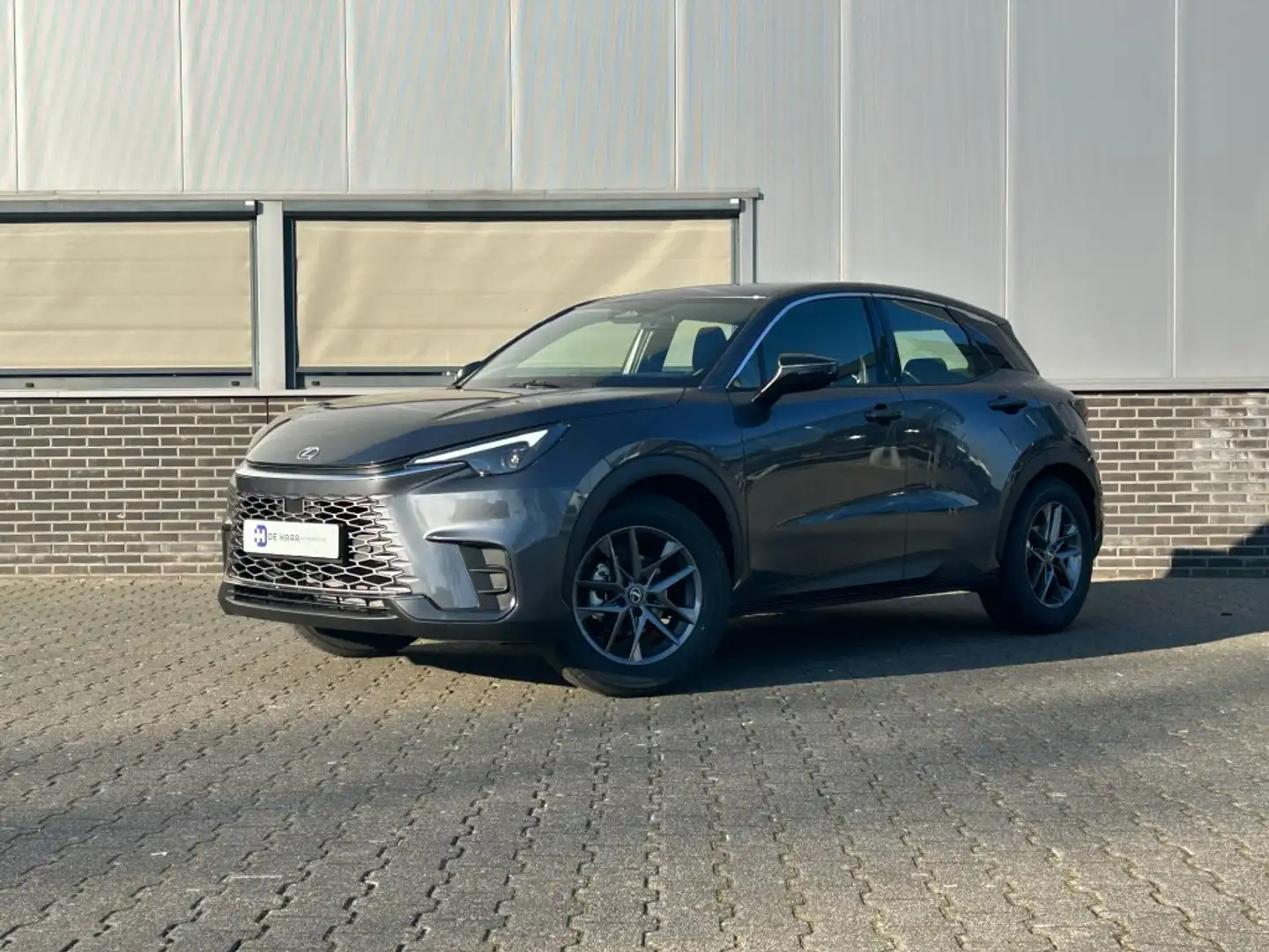 Lexus LBX BusinessLine 2WD - NIEUW - Trekhaak - Dodehoeksens Grijs - 2