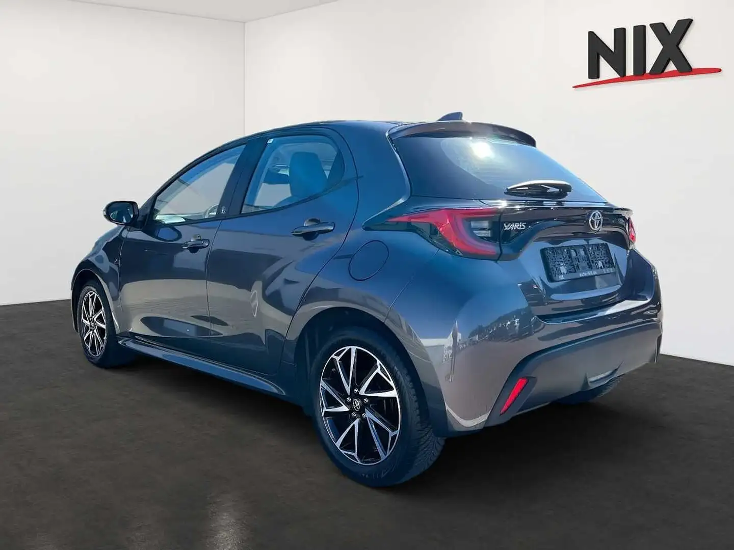 Toyota Yaris 1.5 Dual-VVT-iE Team D KAMERA Grau - 2