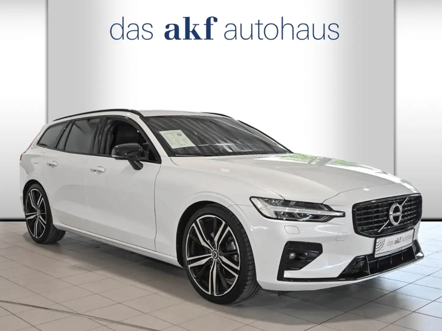 Volvo V60 Kombi 2.0 D B4 Plus Dark Aut.-AHK*Kamera*Safety As Blanc - 2