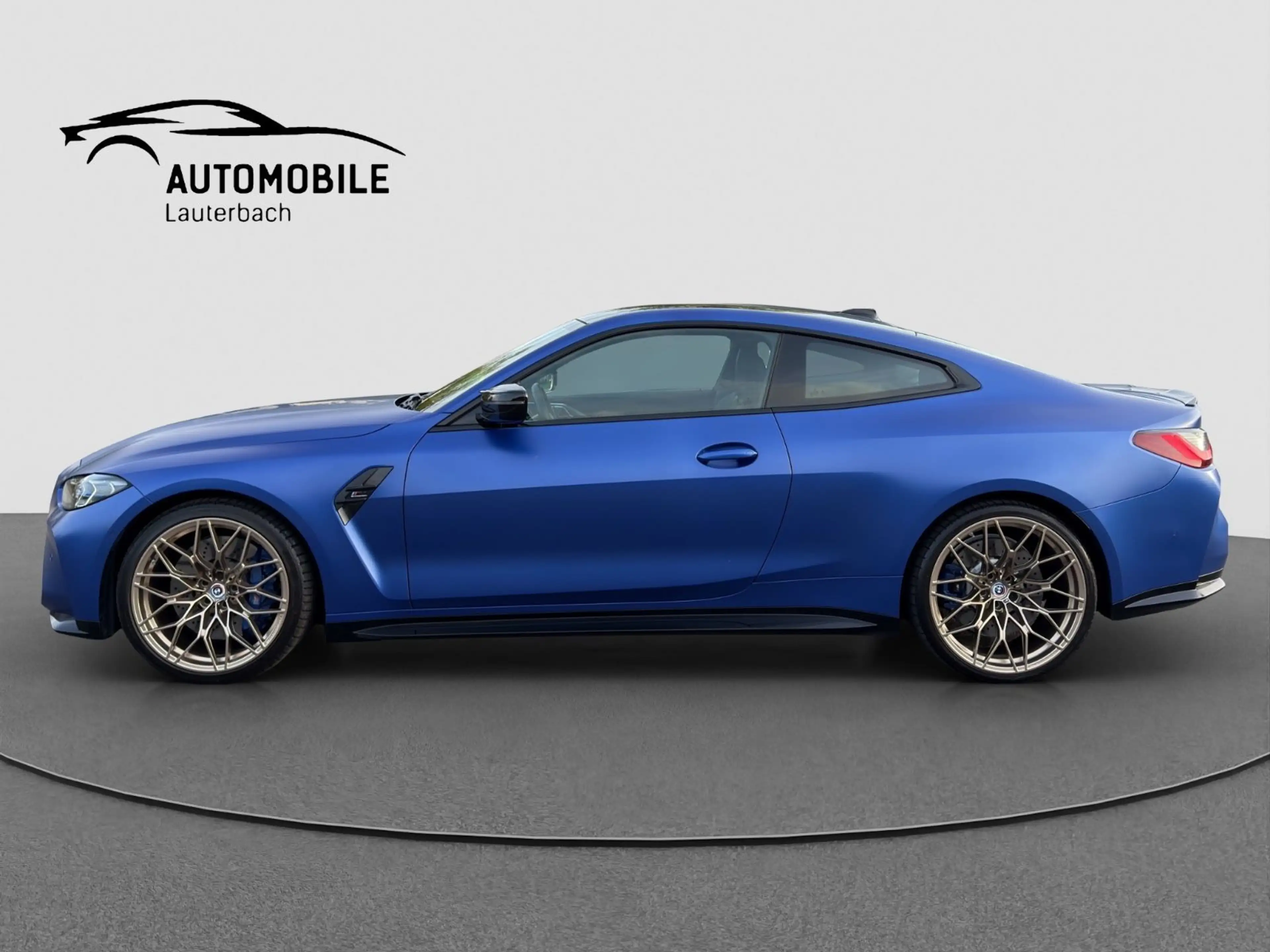 BMW M4 Coupe Competition-H&K-CARBON-FROZEN-LASER-HUD — photo 2